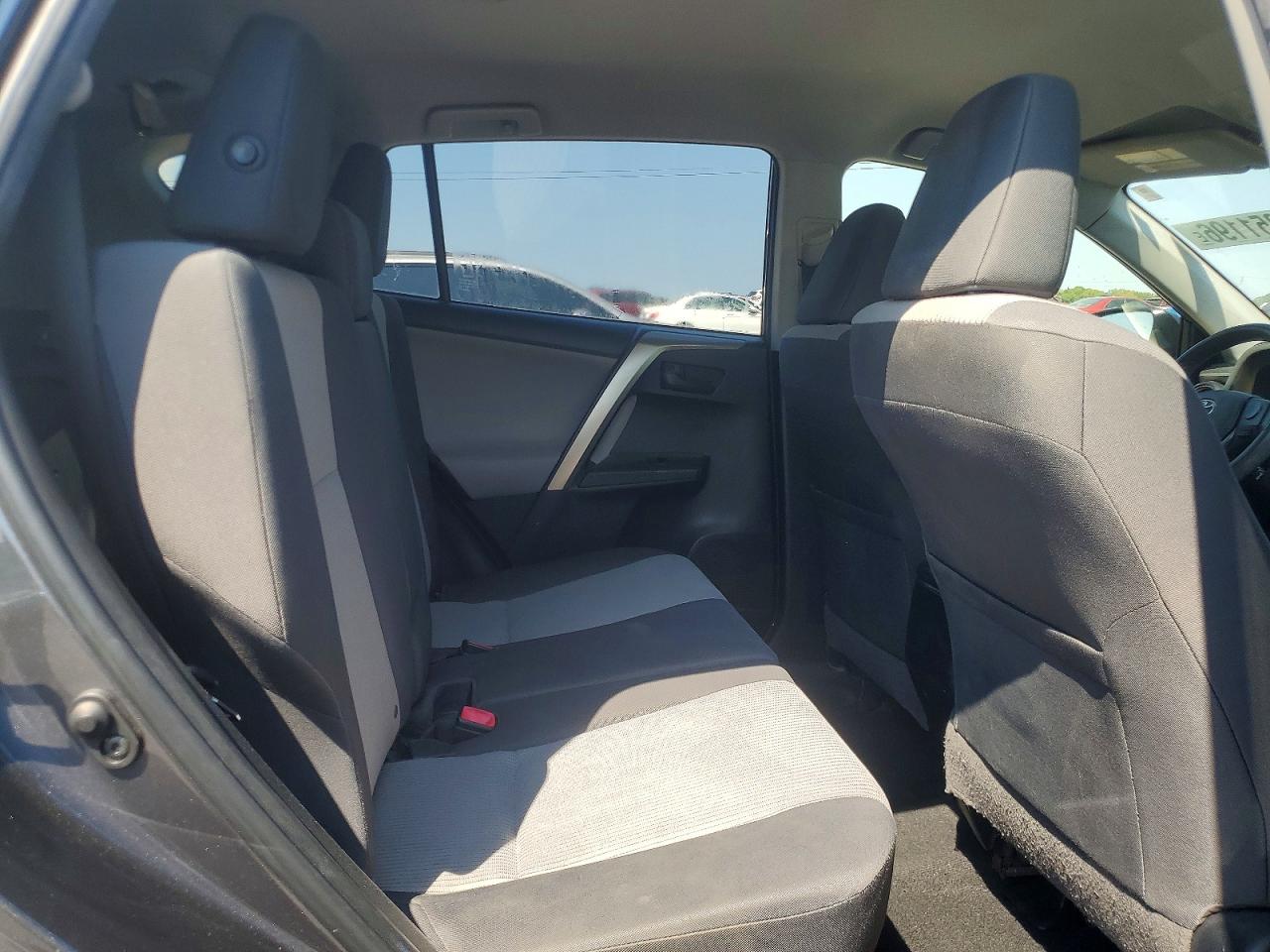 2014 Toyota Rav4 Le Gray vin: JTMZFREV1EJ023206