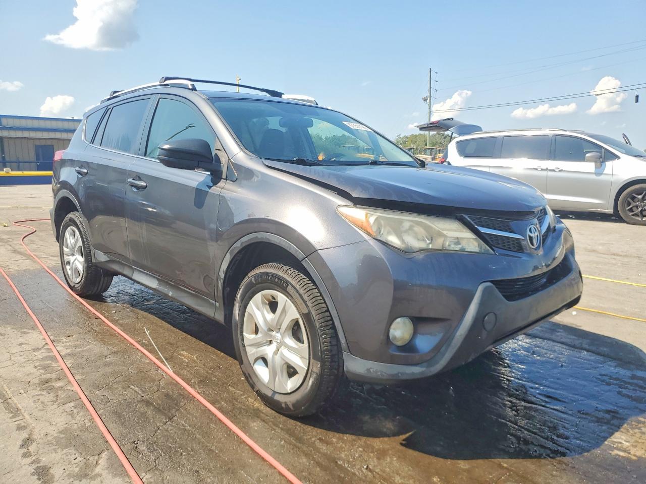 2014 Toyota Rav4 Le Gray vin: JTMZFREV1EJ023206