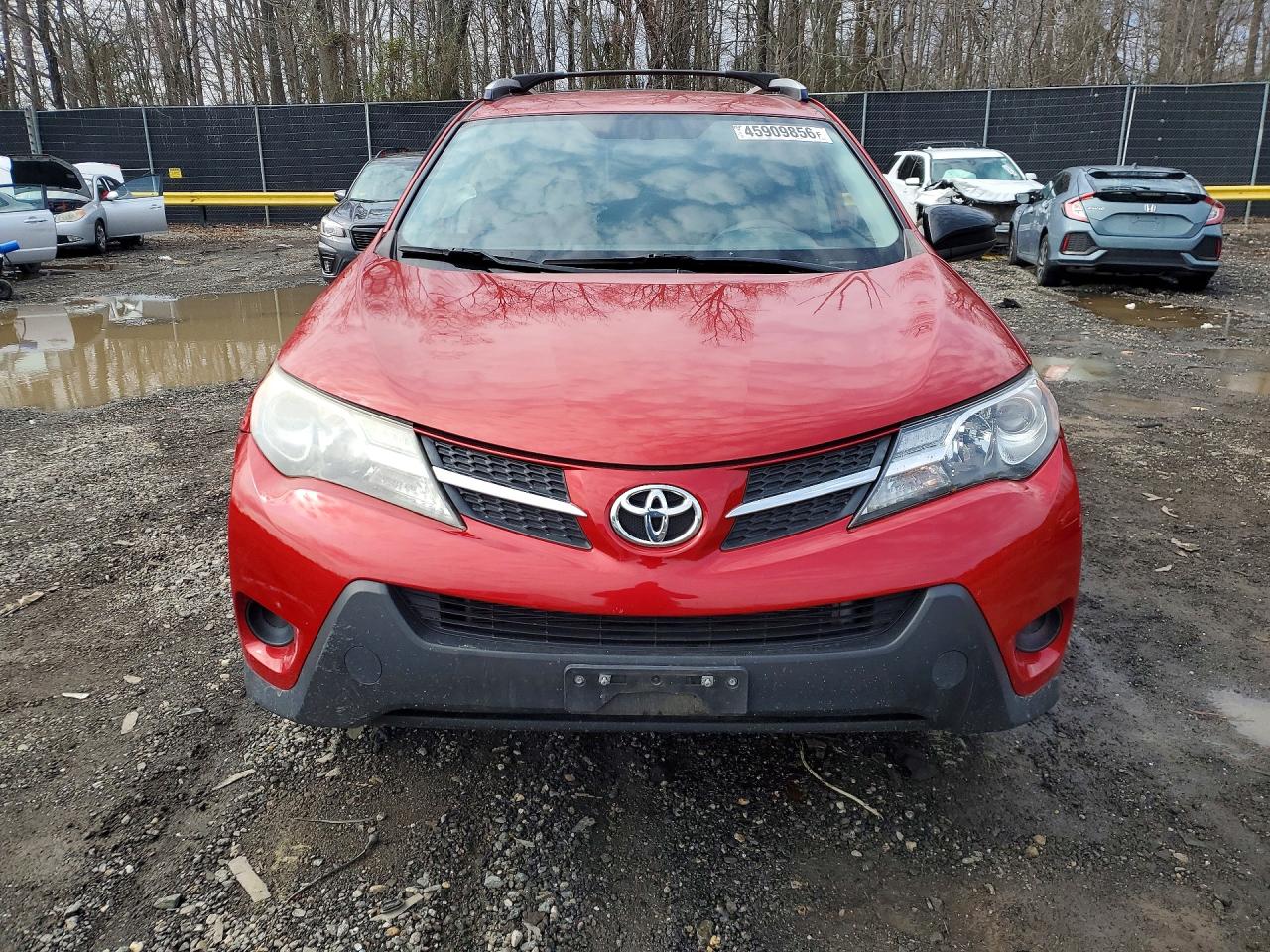 2015 Toyota Rav4 Le Red vin: JTMZFREV1FD074690