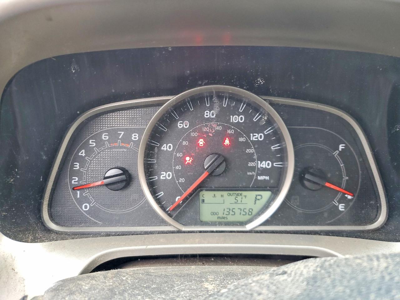 2015 Toyota Rav4 Le Red vin: JTMZFREV1FD074690