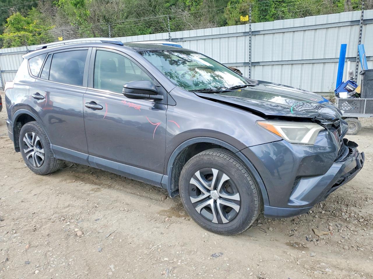 2017 Toyota Rav4 Le Серый vin: JTMZFREV1HJ714983