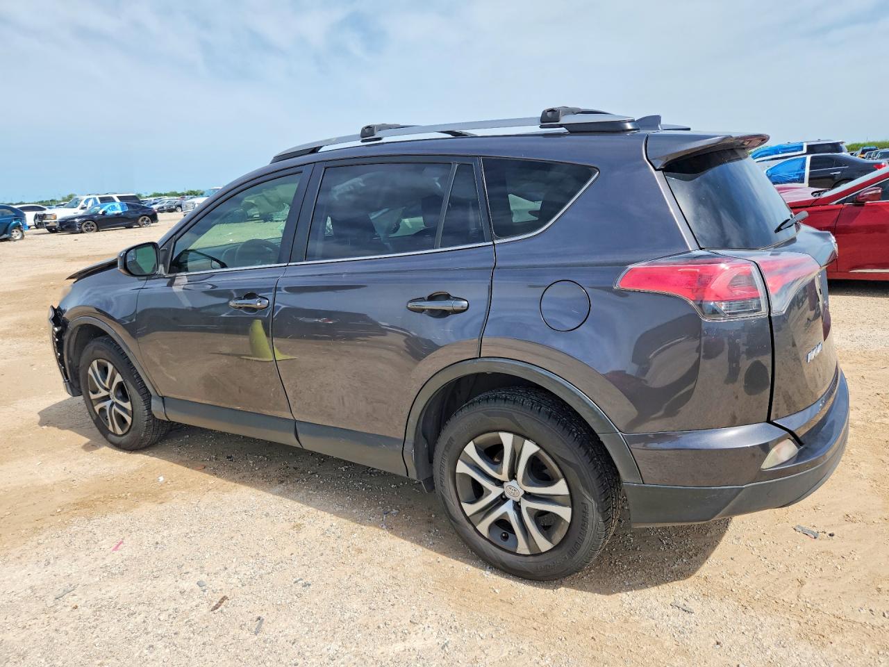 2018 Toyota Rav4 Le Gray vin: JTMZFREV1JJ166893
