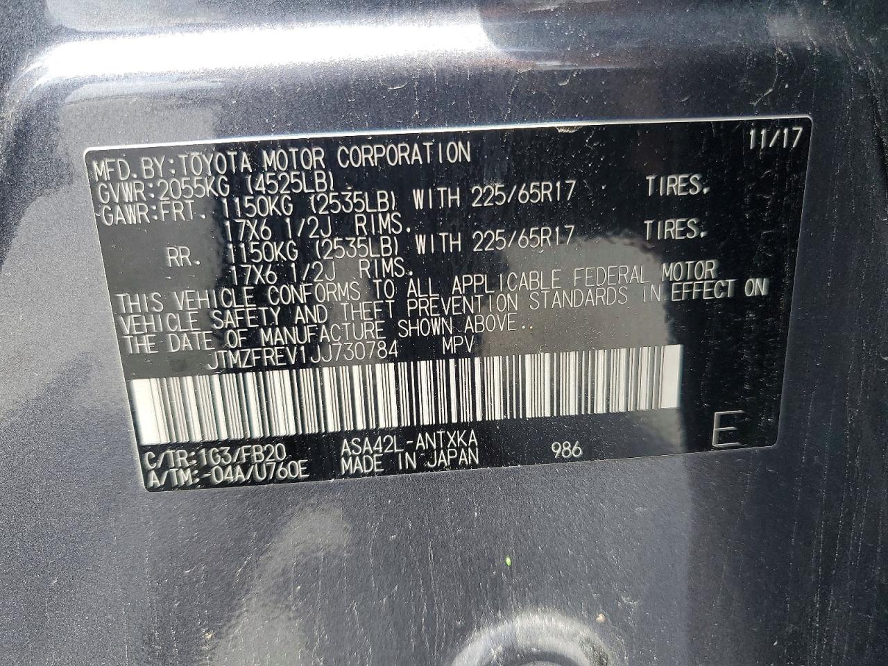 2018 Toyota Rav4 Le Gray vin: JTMZFREV1JJ730784