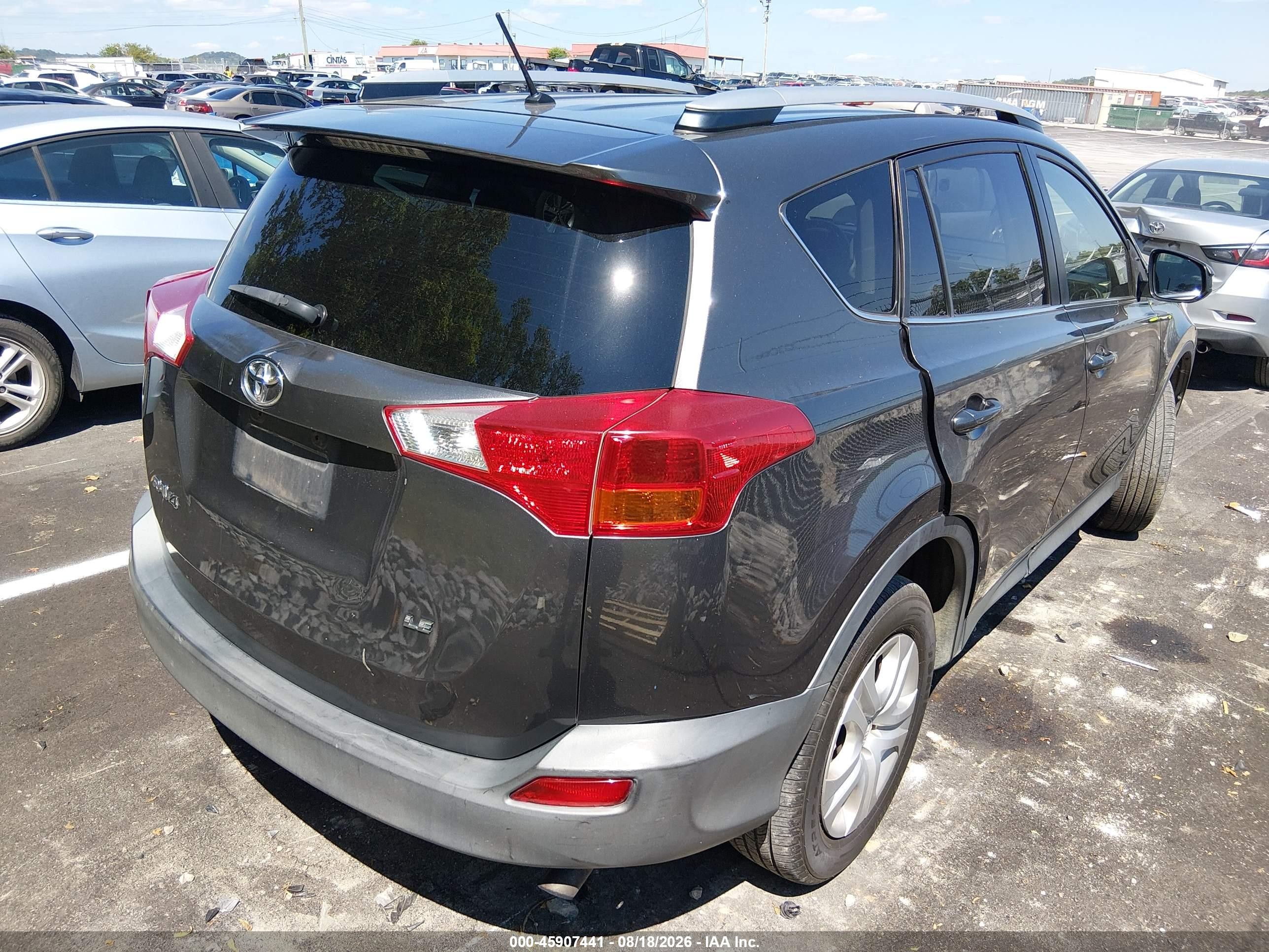 2013 Toyota Rav4 Le Gray vin: JTMZFREV2D5008477