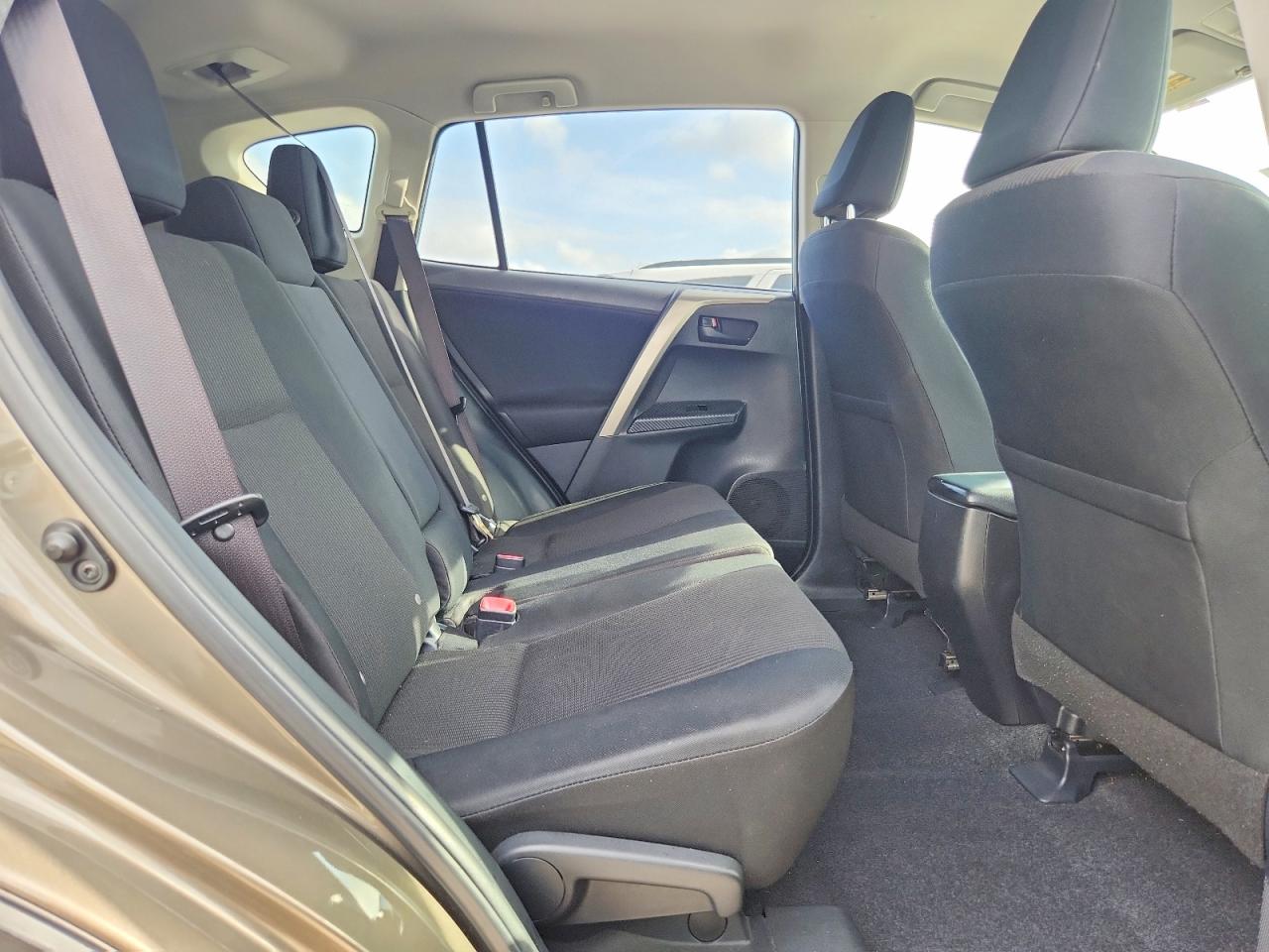 2014 Toyota Rav4 Le Коричневый vin: JTMZFREV2ED037209