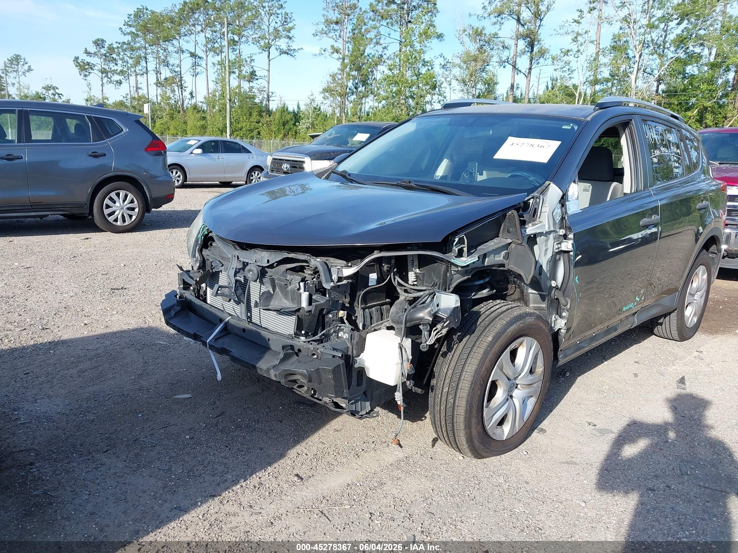 2014 Toyota Rav4 Le Gray vin: JTMZFREV2EJ001344