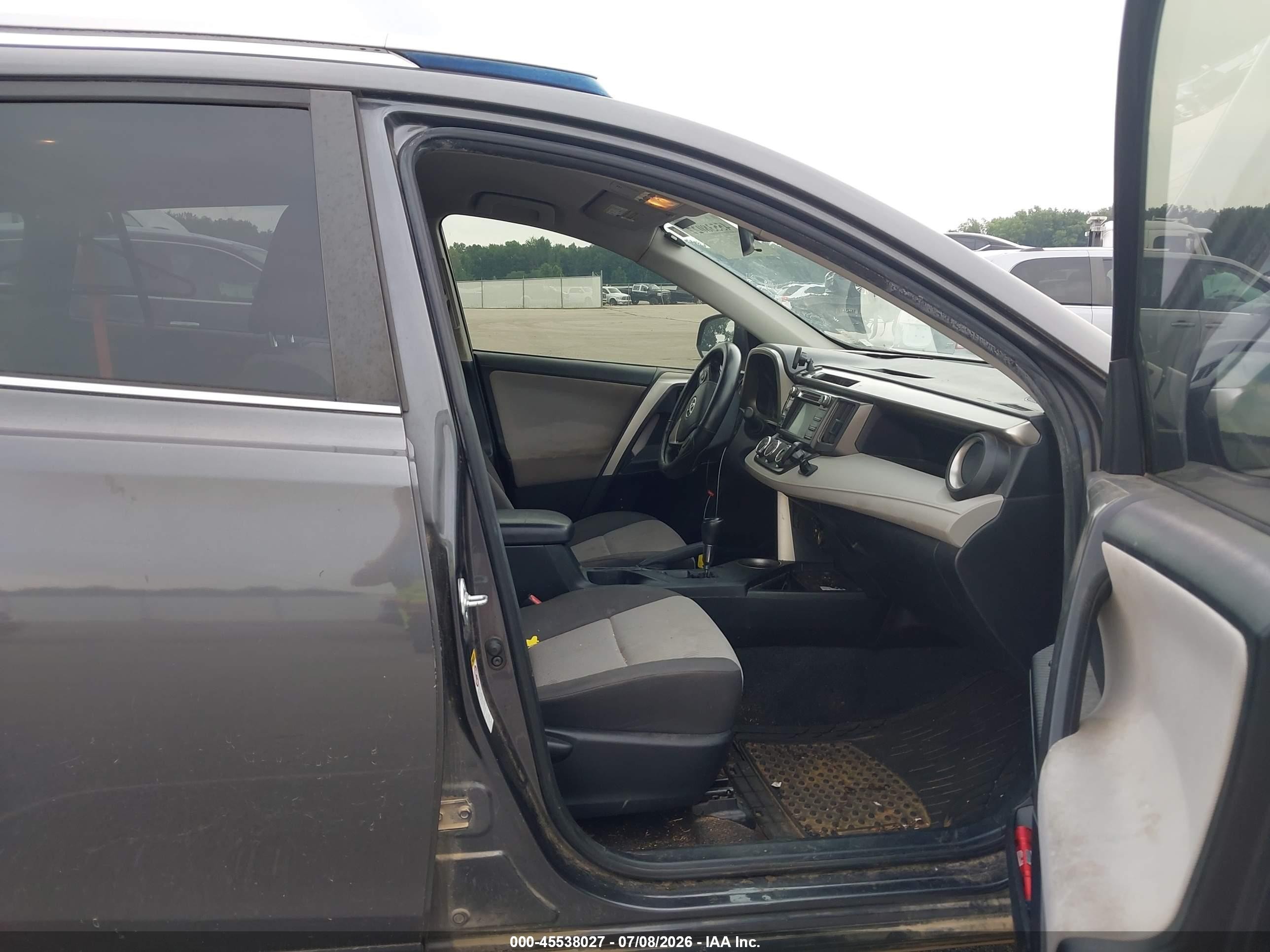 2014 Toyota Rav4 Le Gray vin: JTMZFREV2EJ021478