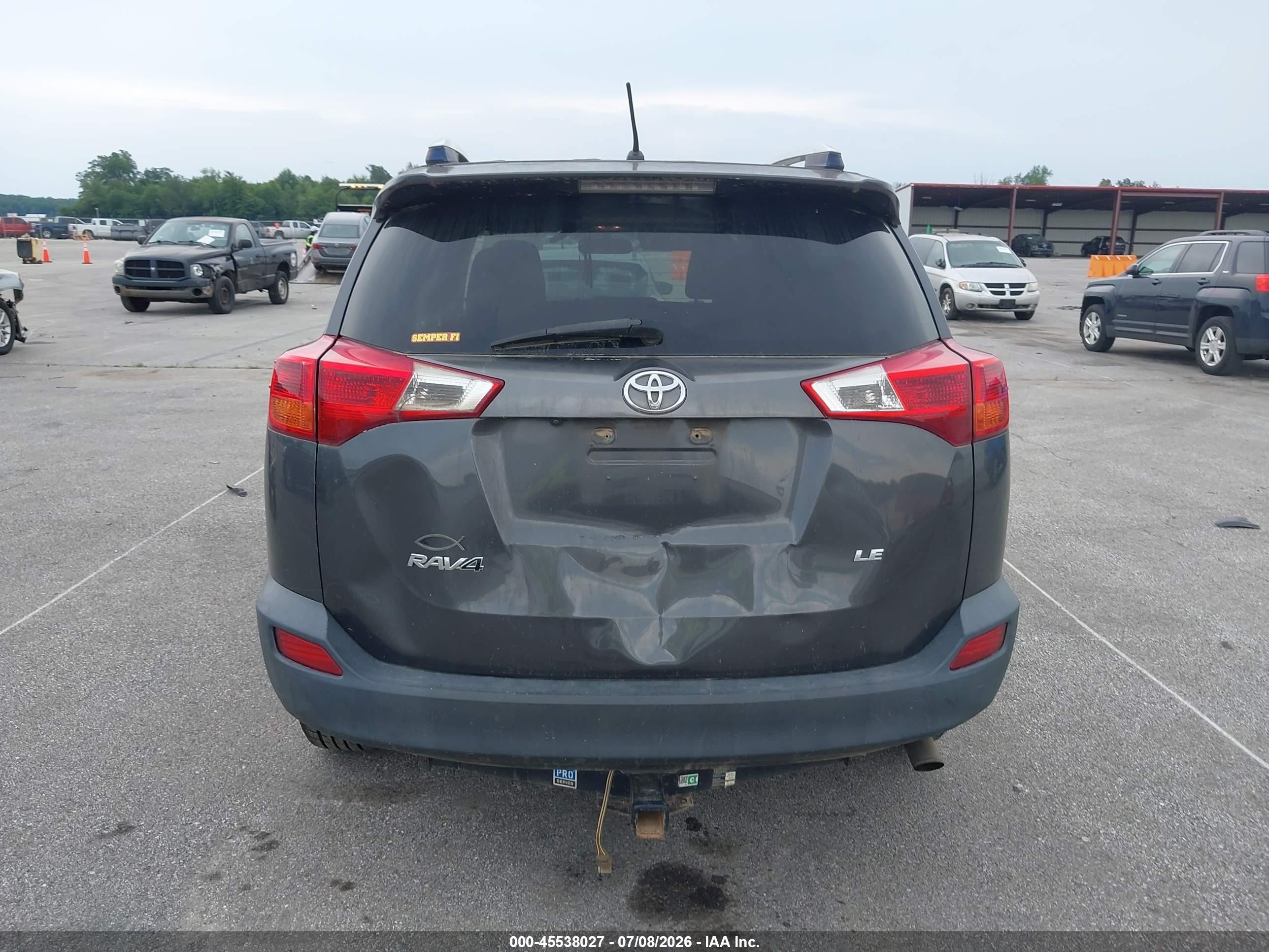 2014 Toyota Rav4 Le Gray vin: JTMZFREV2EJ021478