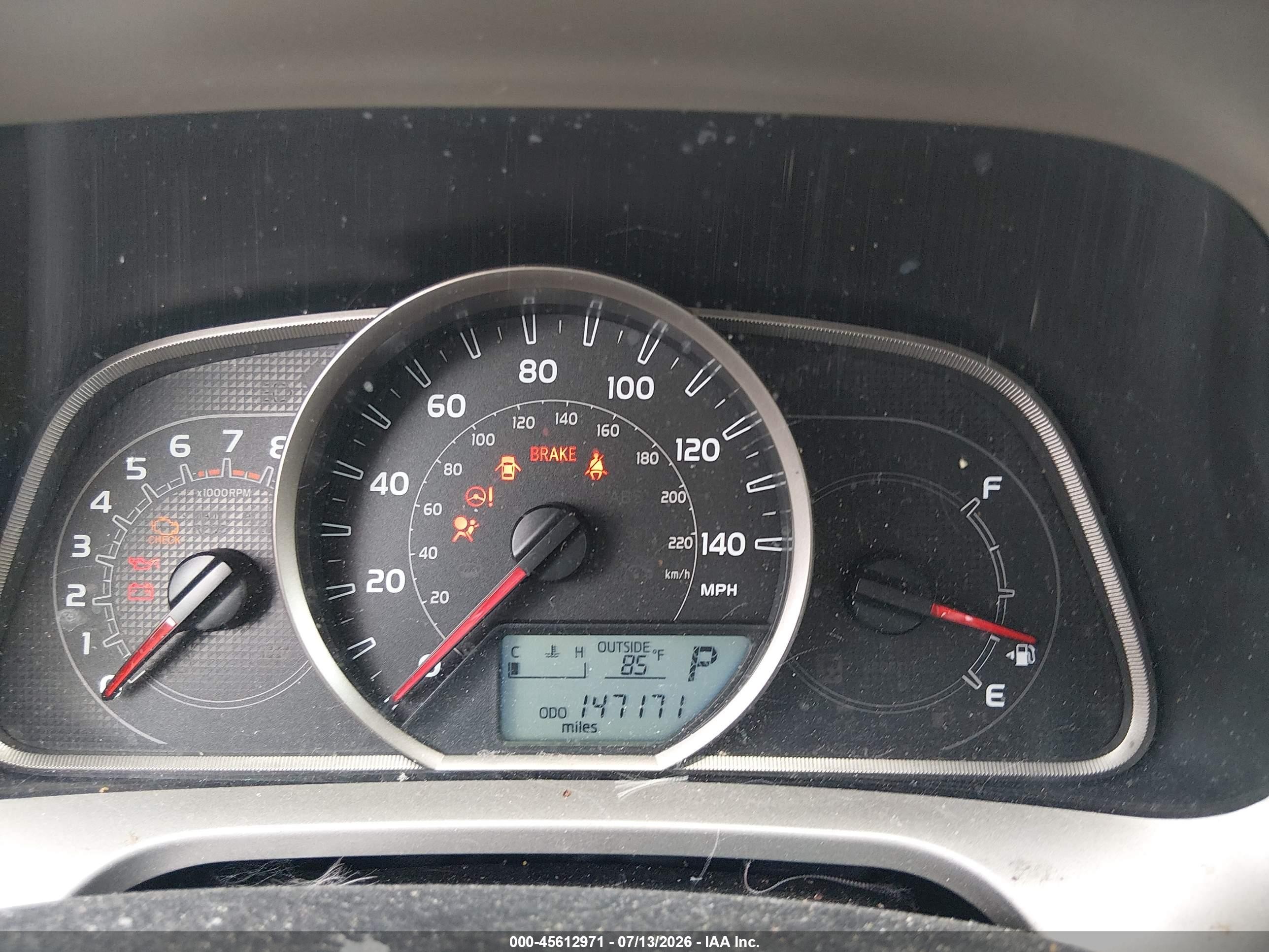 2015 Toyota Rav4 Le Gray vin: JTMZFREV2FD052228