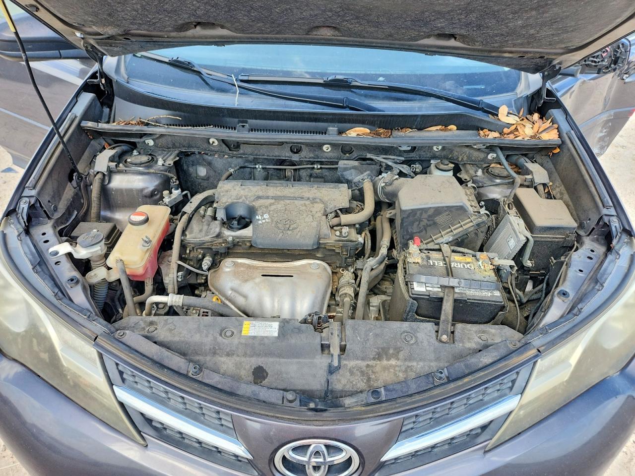 2015 Toyota Rav4 Le Gray vin: JTMZFREV2FJ053977