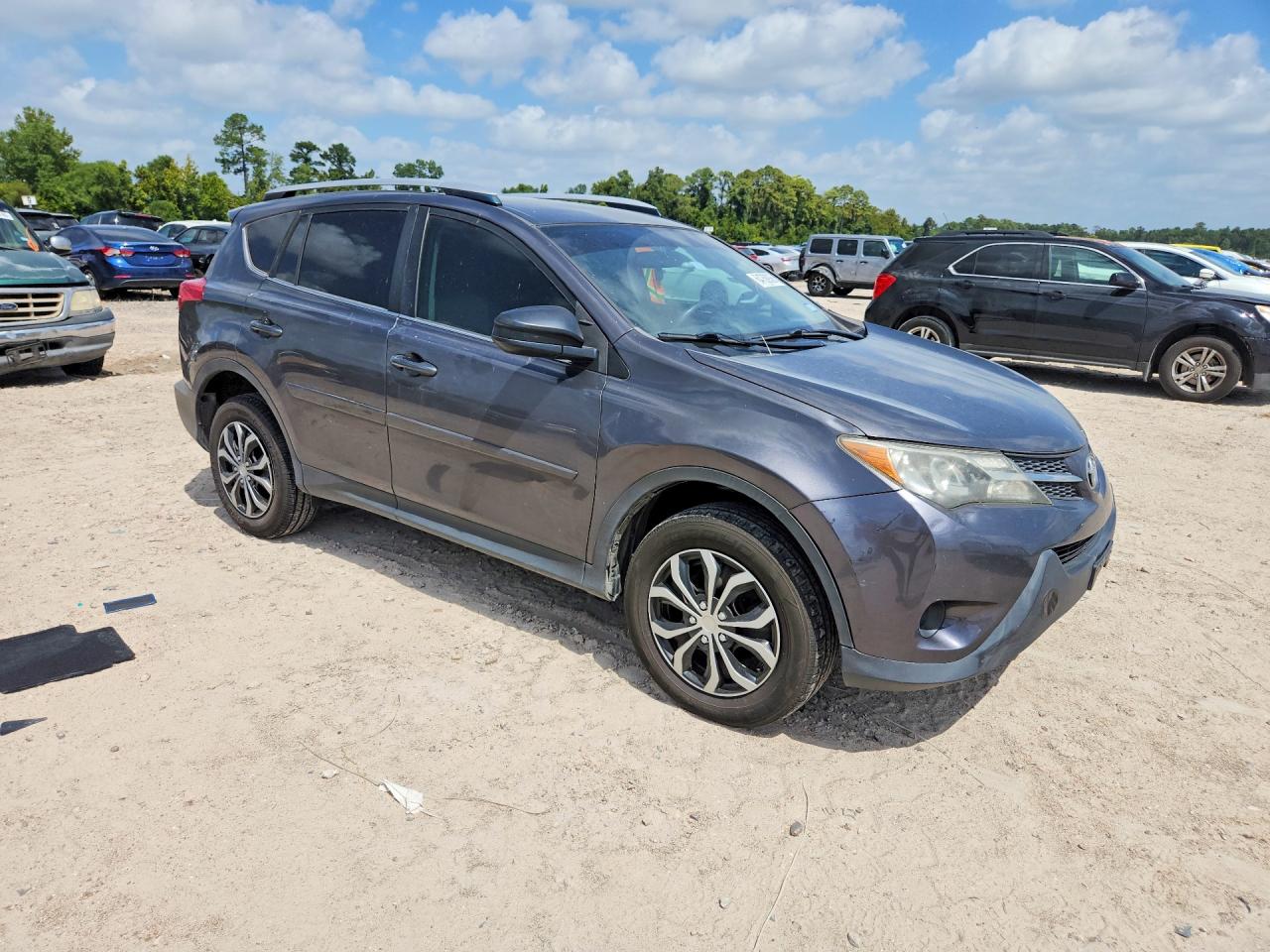 2015 Toyota Rav4 Le Gray vin: JTMZFREV2FJ053977