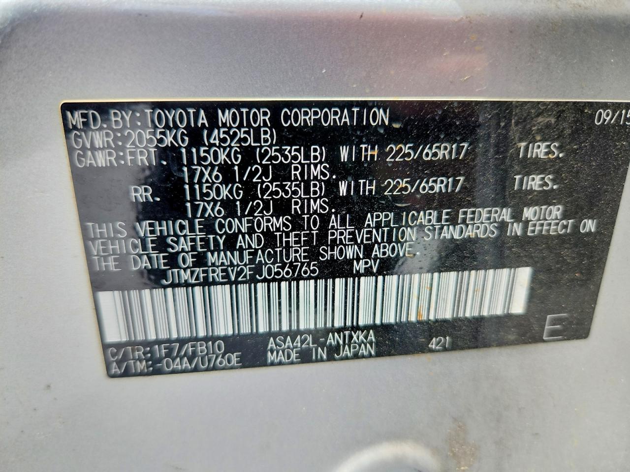 2015 Toyota Rav4 Le Silver vin: JTMZFREV2FJ056765