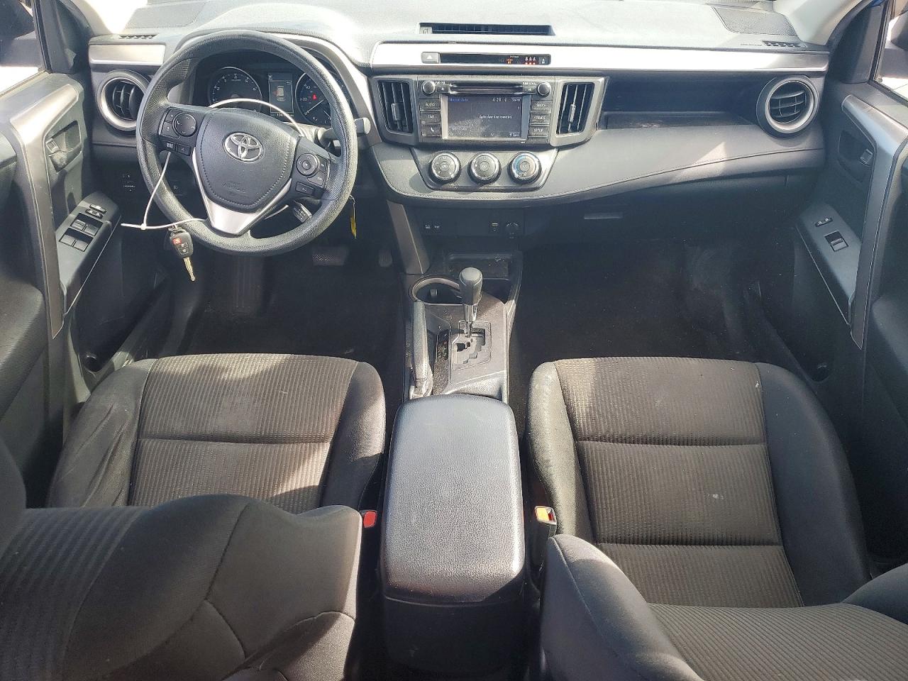 2017 Toyota Rav4 Le Синий vin: JTMZFREV2HJ701112