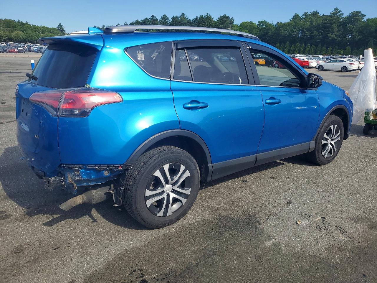 2017 Toyota Rav4 Le Синий vin: JTMZFREV2HJ701112