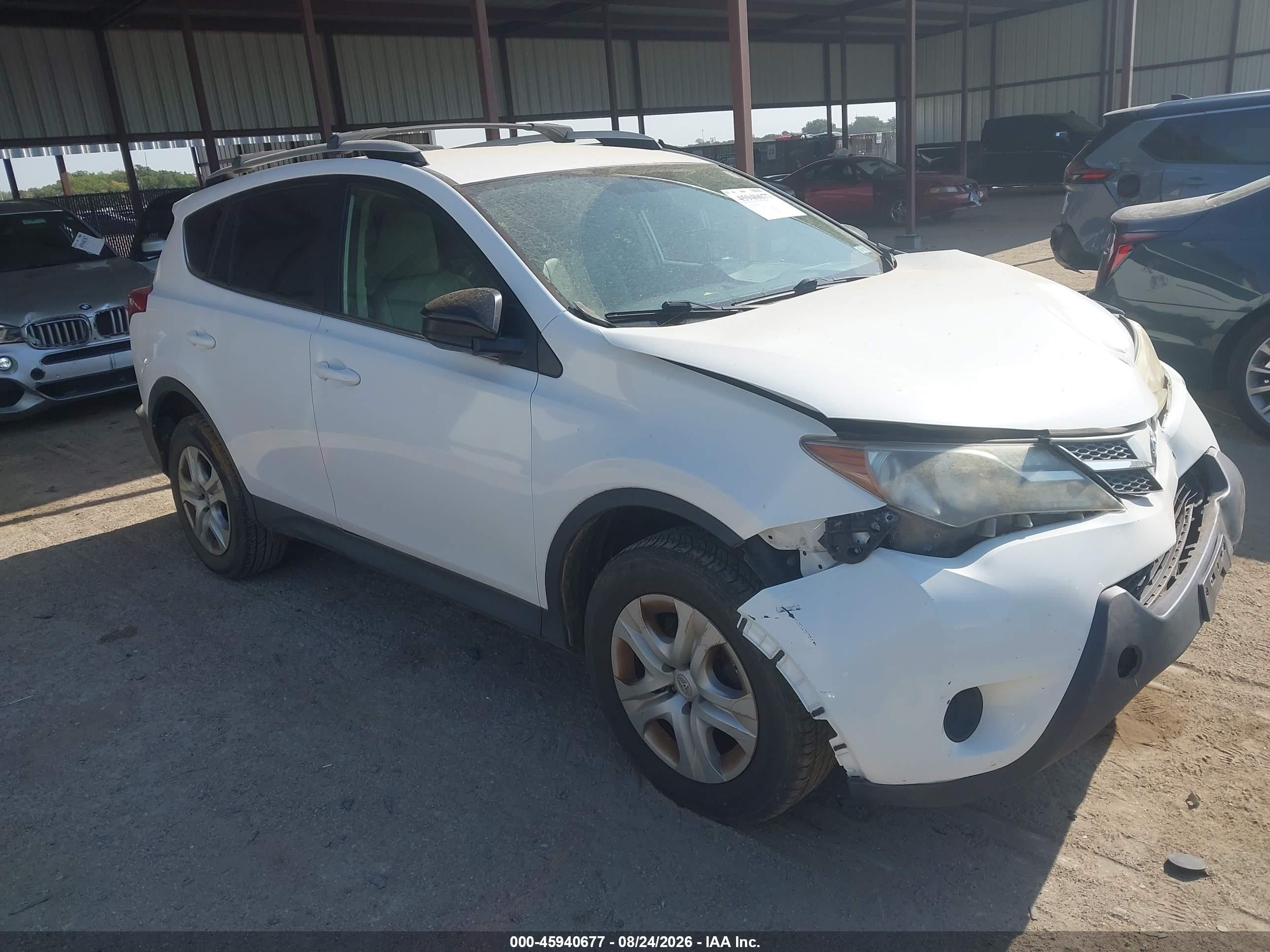 2013 Toyota Rav4 Le White vin: JTMZFREV3DD002998