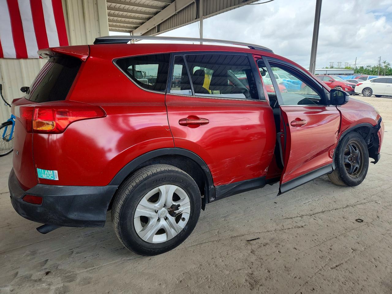 2013 Toyota Rav4 Le Red vin: JTMZFREV3DD025147