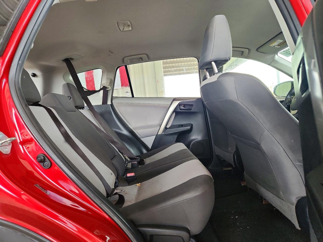 2013 Toyota Rav4 Le Red vin: JTMZFREV3DD025147