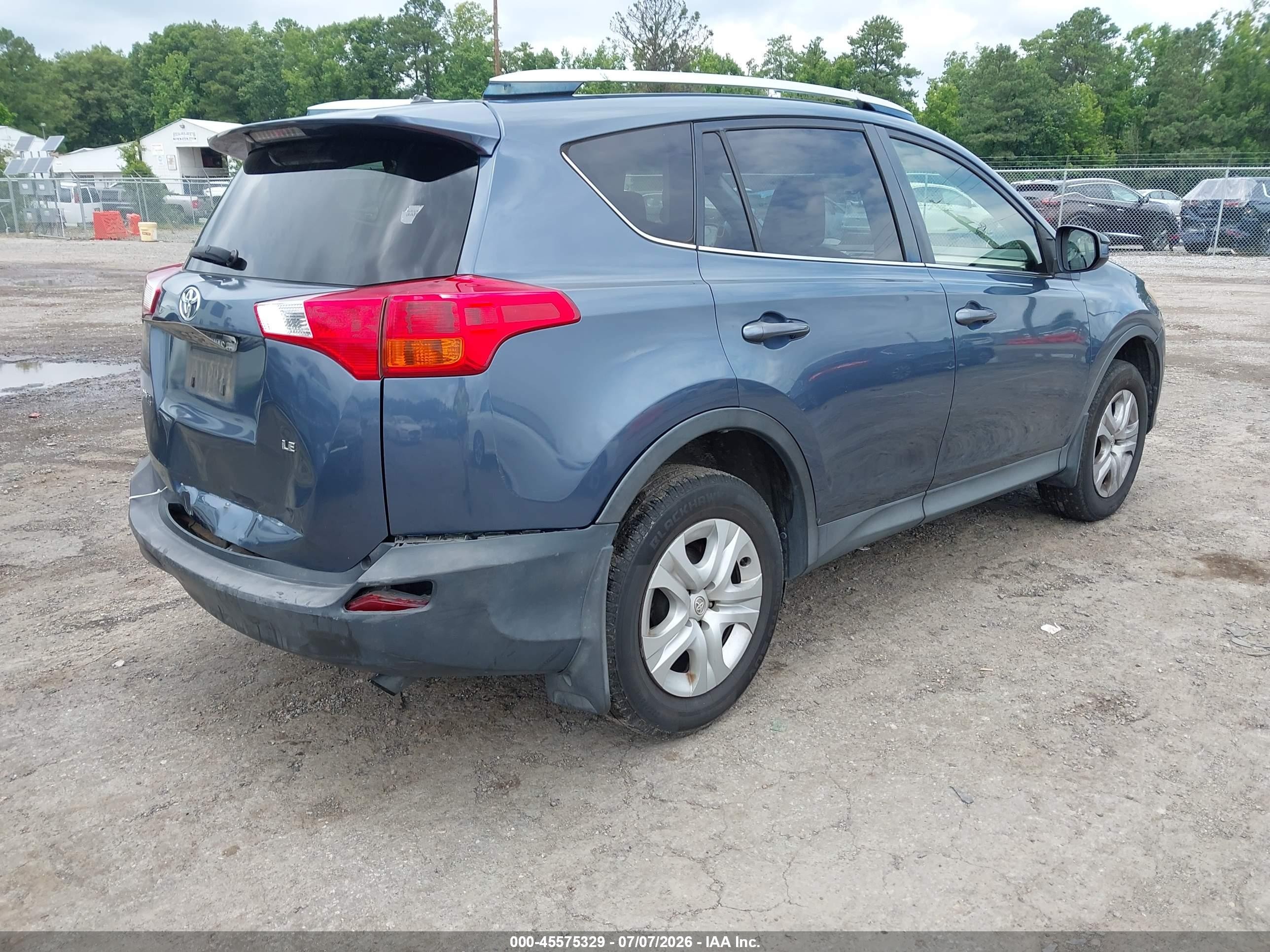 2014 Toyota Rav4 Le Blue vin: JTMZFREV3ED037512