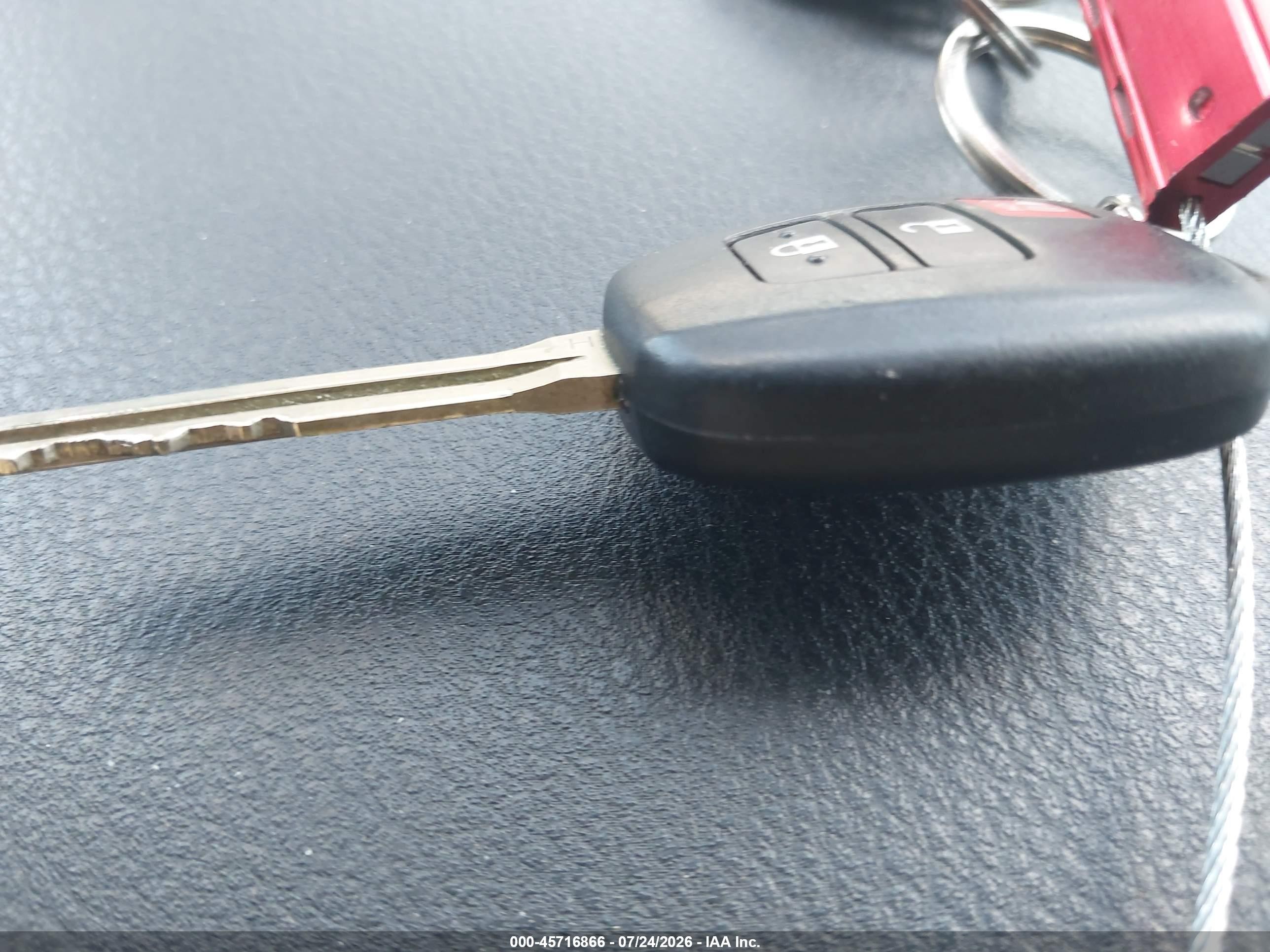 2015 Toyota Rav4 Le Gray vin: JTMZFREV3FD068356