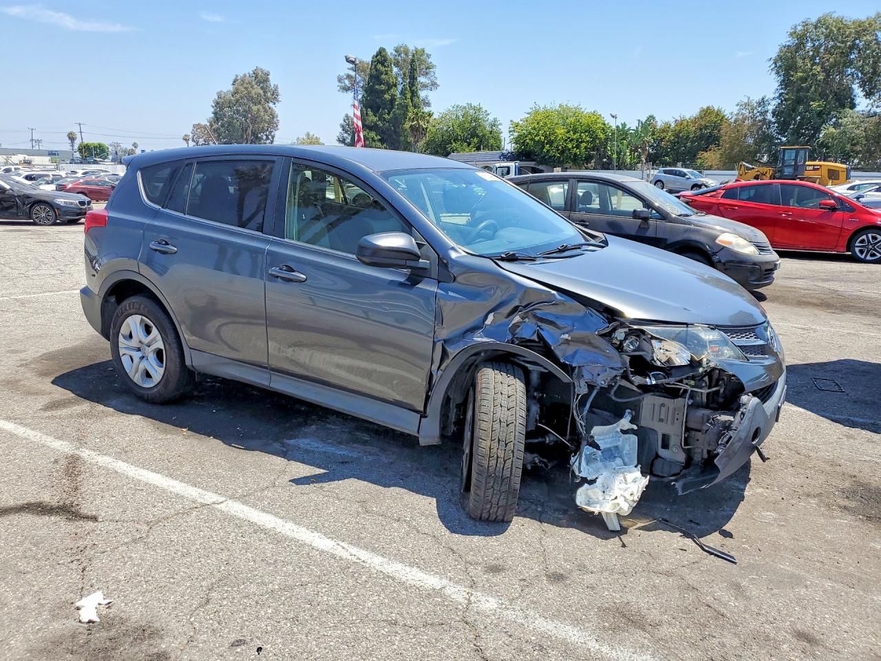 2015 Toyota Rav4 Le Gray vin: JTMZFREV3FD076487