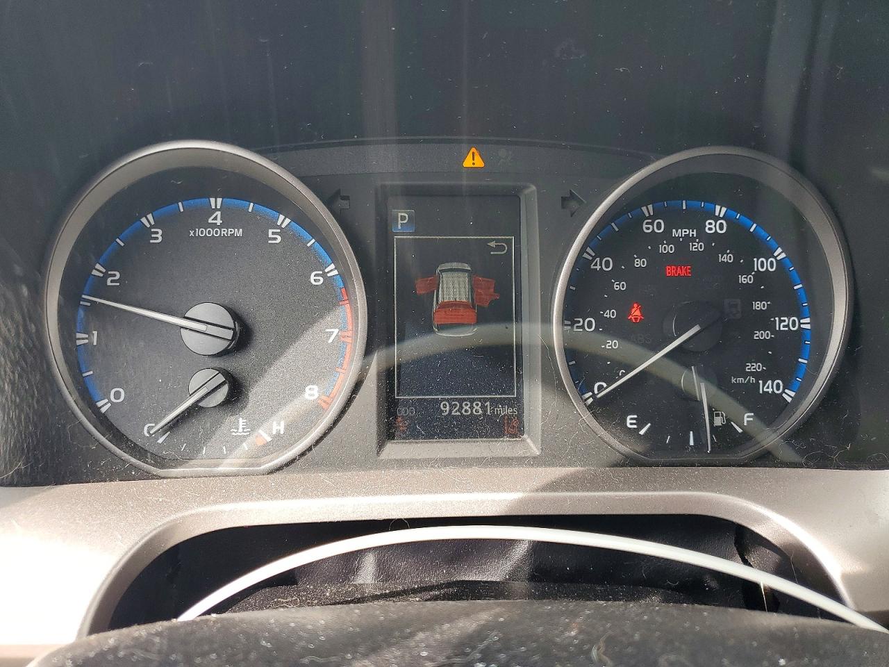 2017 Toyota Rav4 Le Gray vin: JTMZFREV3HJ104180