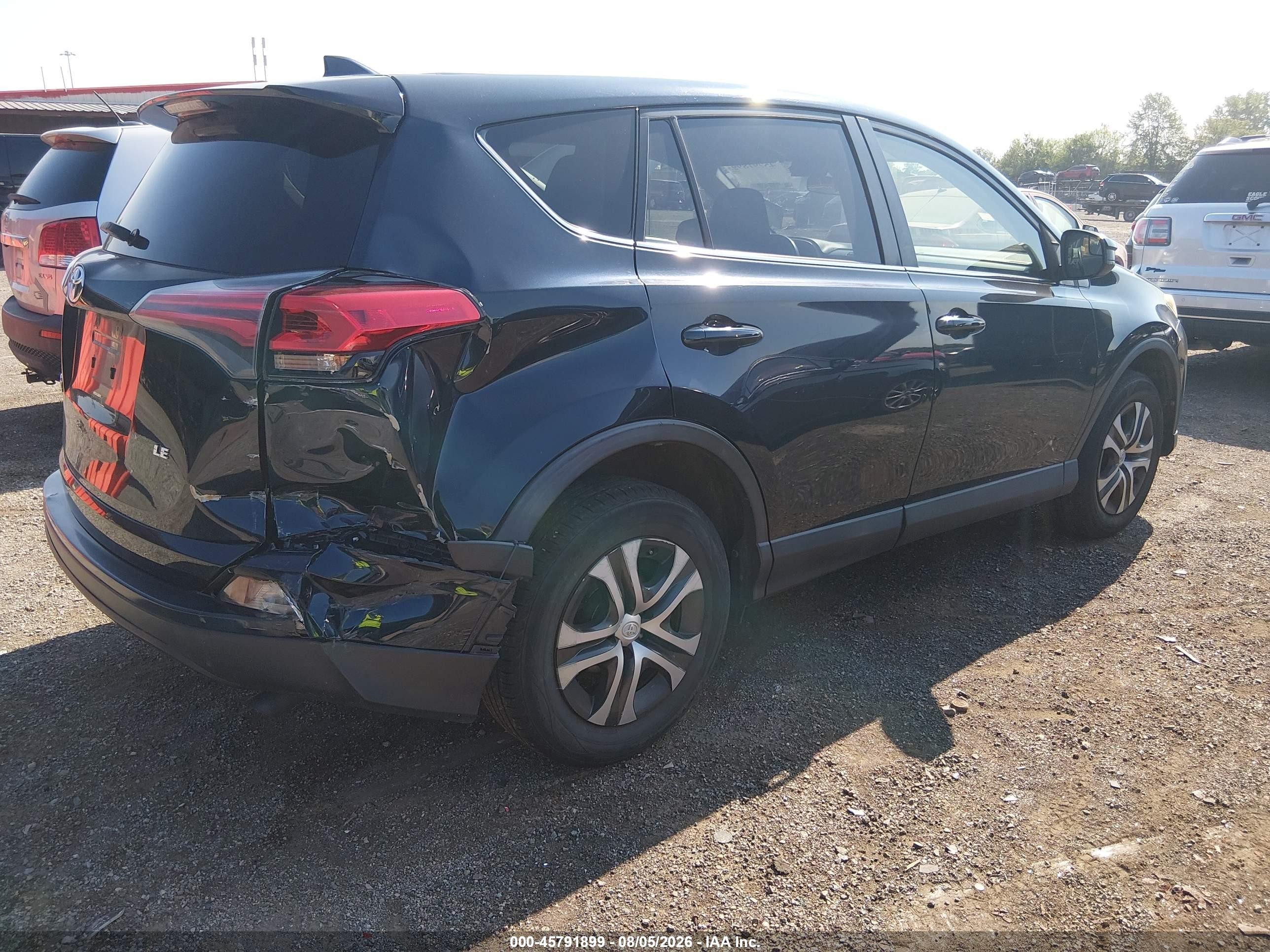2017 Toyota Rav4 Le Blue vin: JTMZFREV3HJ717285