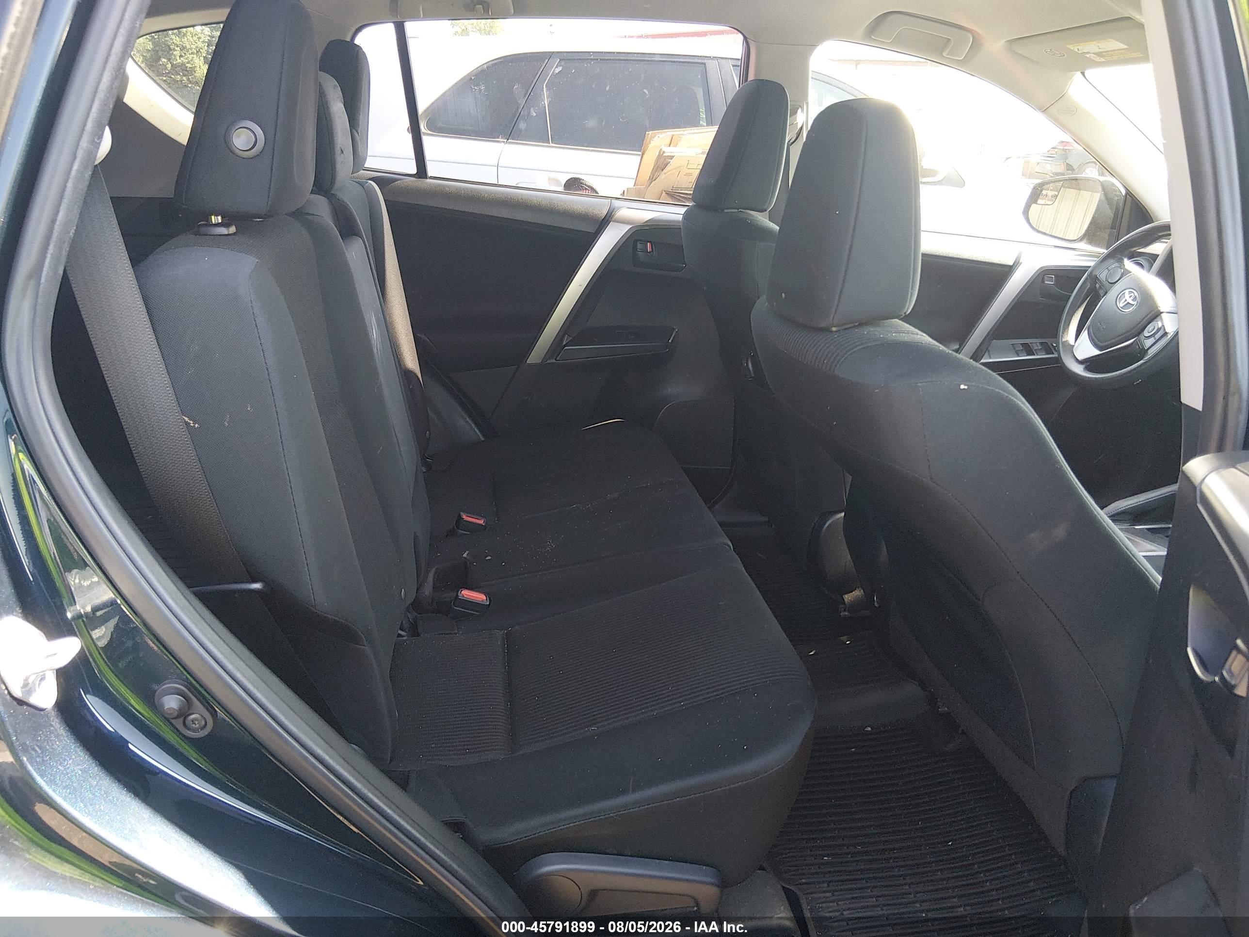 2017 Toyota Rav4 Le Blue vin: JTMZFREV3HJ717285