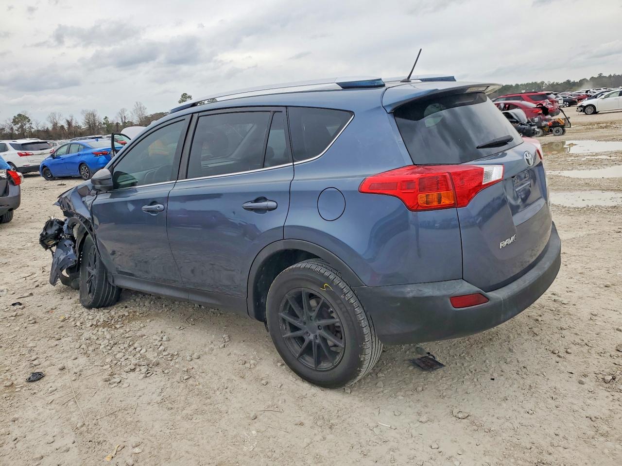 2014 Toyota Rav4 Le Синий vin: JTMZFREV4ED036711