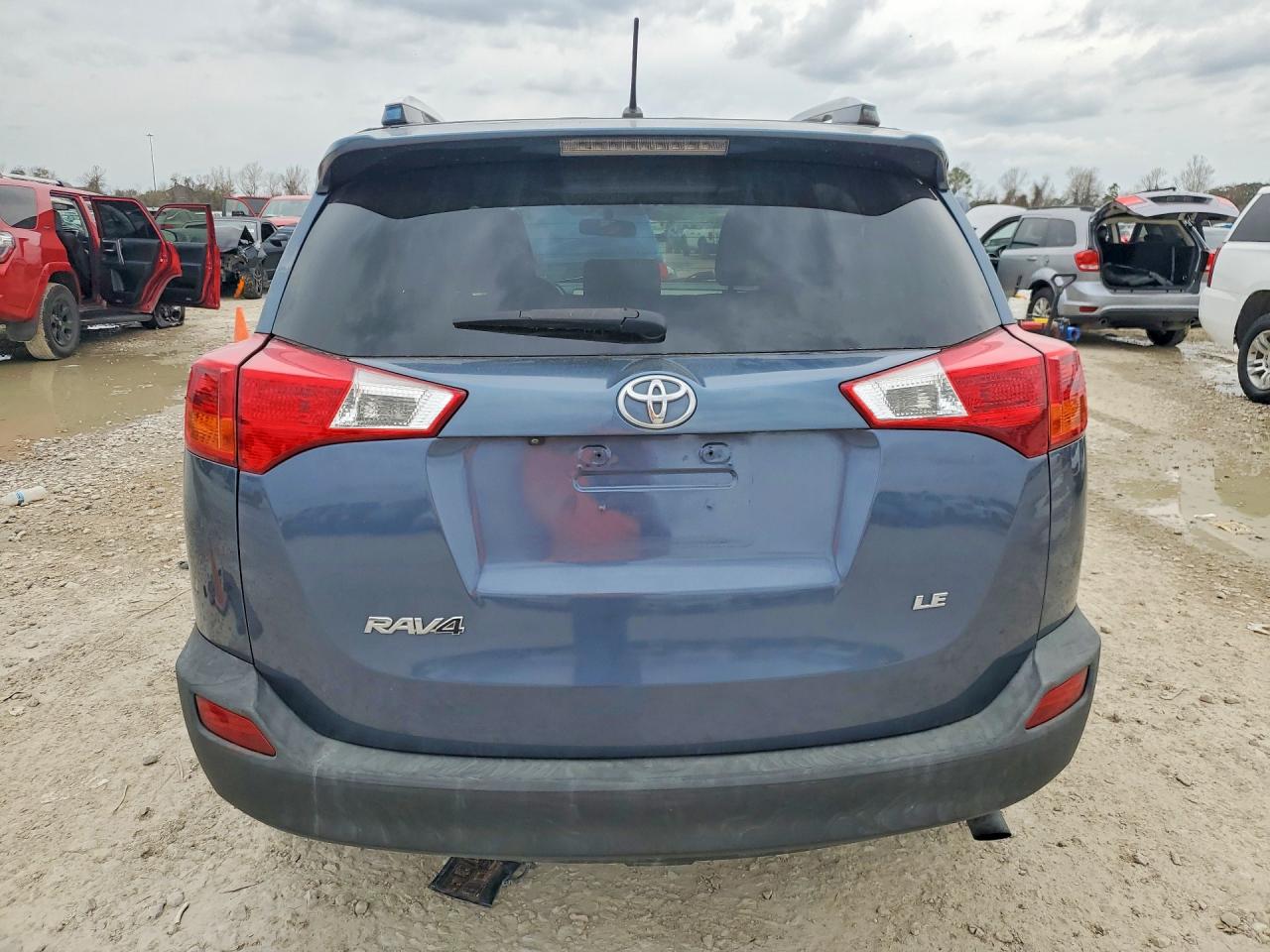 2014 Toyota Rav4 Le Синий vin: JTMZFREV4ED036711
