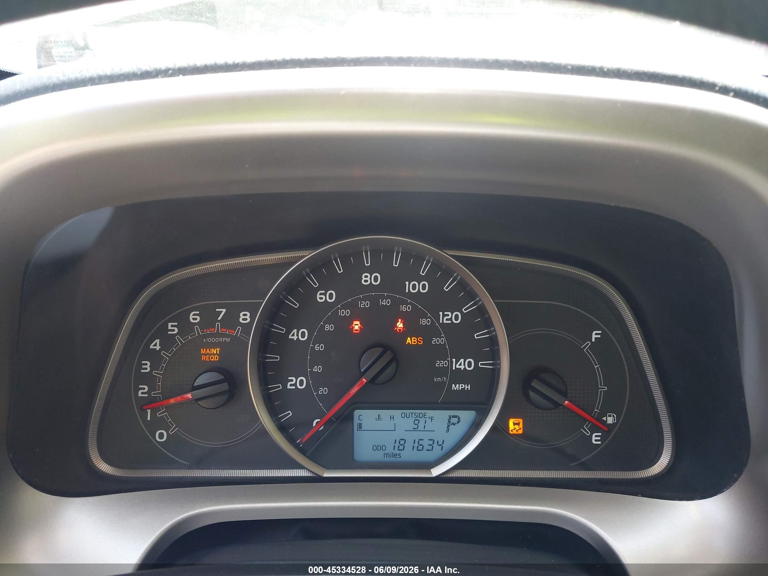 2014 Toyota Rav4 Le Gray vin: JTMZFREV4ED040435