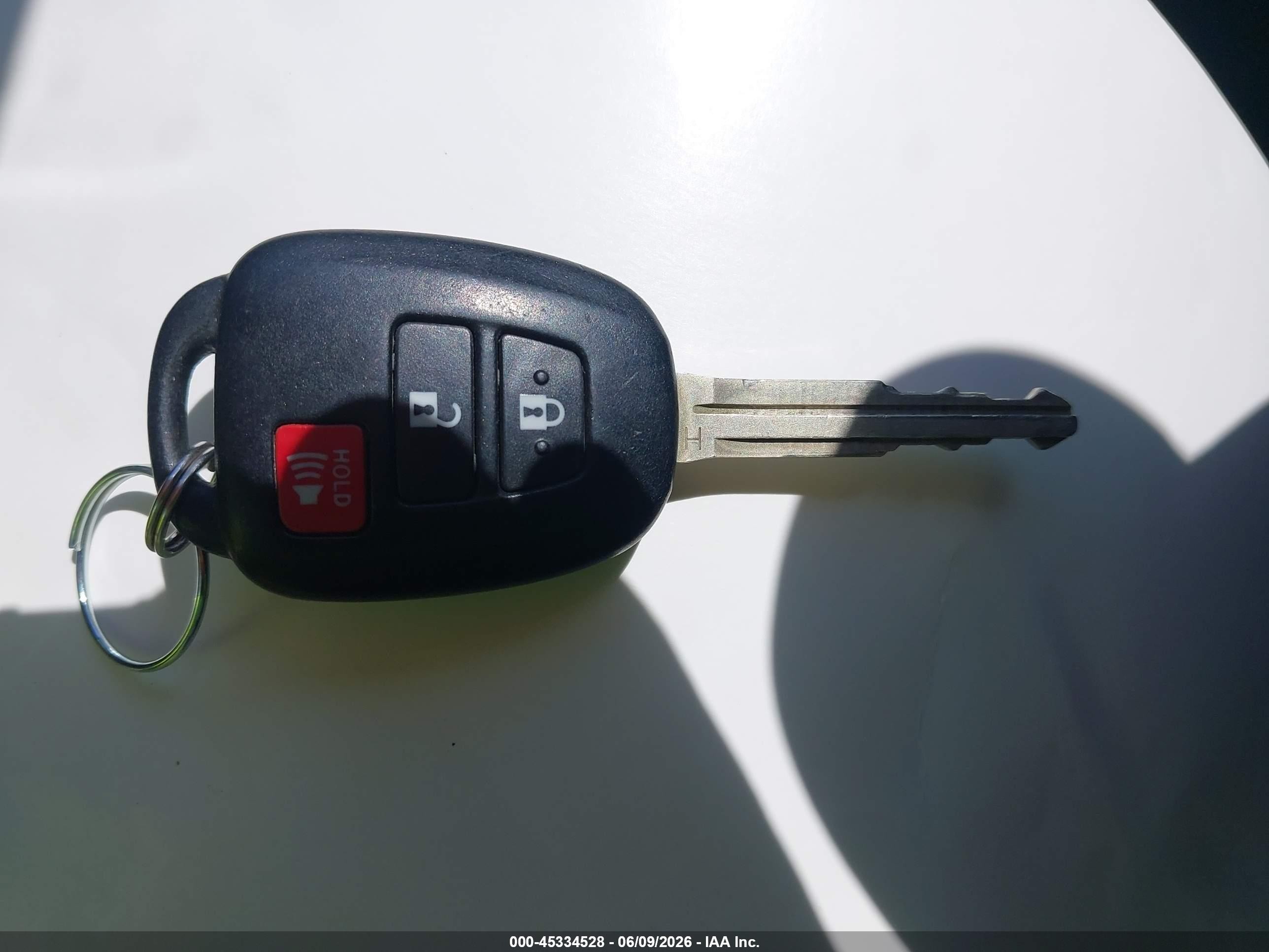2014 Toyota Rav4 Le Gray vin: JTMZFREV4ED040435