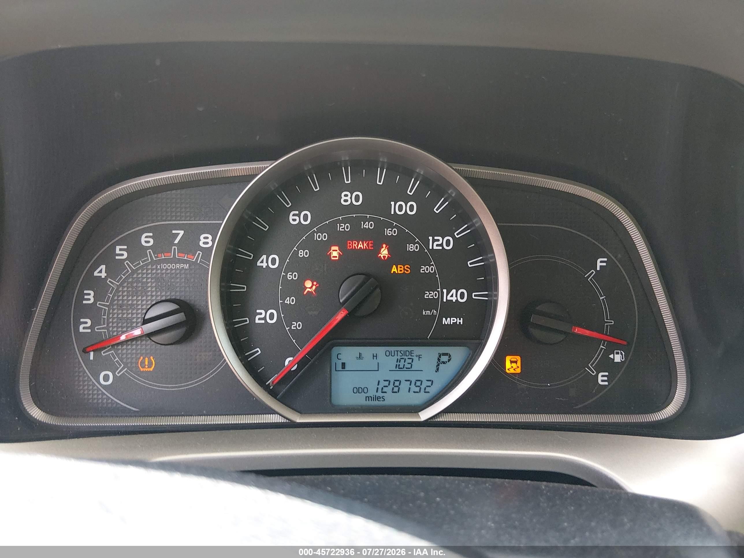 2014 Toyota Rav4 Le Gray vin: JTMZFREV4EJ003774