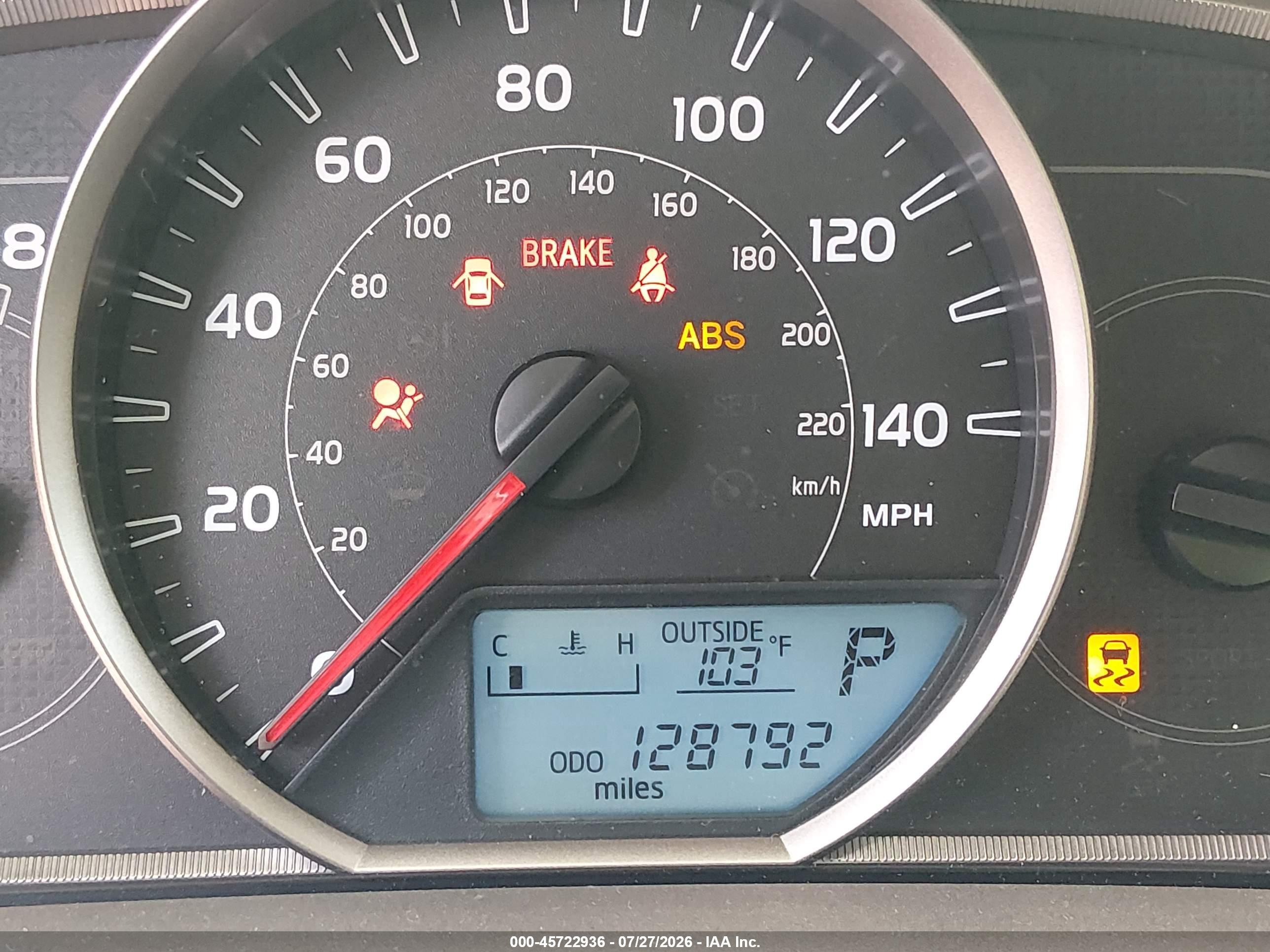 2014 Toyota Rav4 Le Gray vin: JTMZFREV4EJ003774