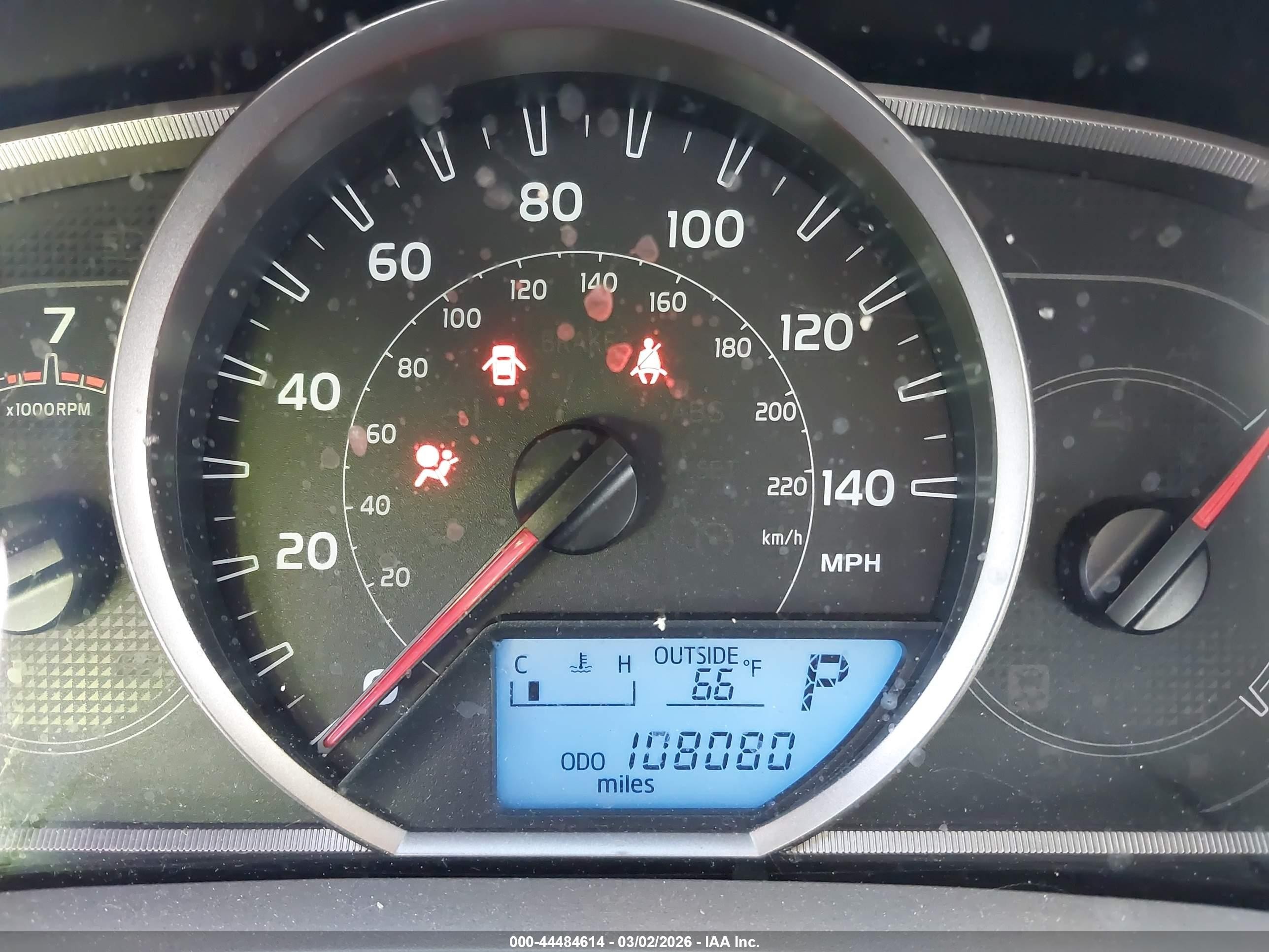 2014 Toyota Rav4 Le Серый vin: JTMZFREV4EJ006710