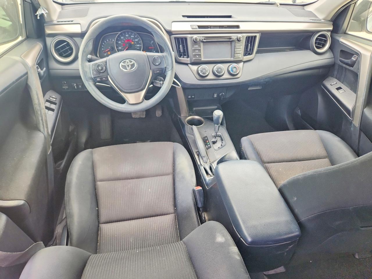 2015 Toyota Rav4 Le Silver vin: JTMZFREV4FJ054502