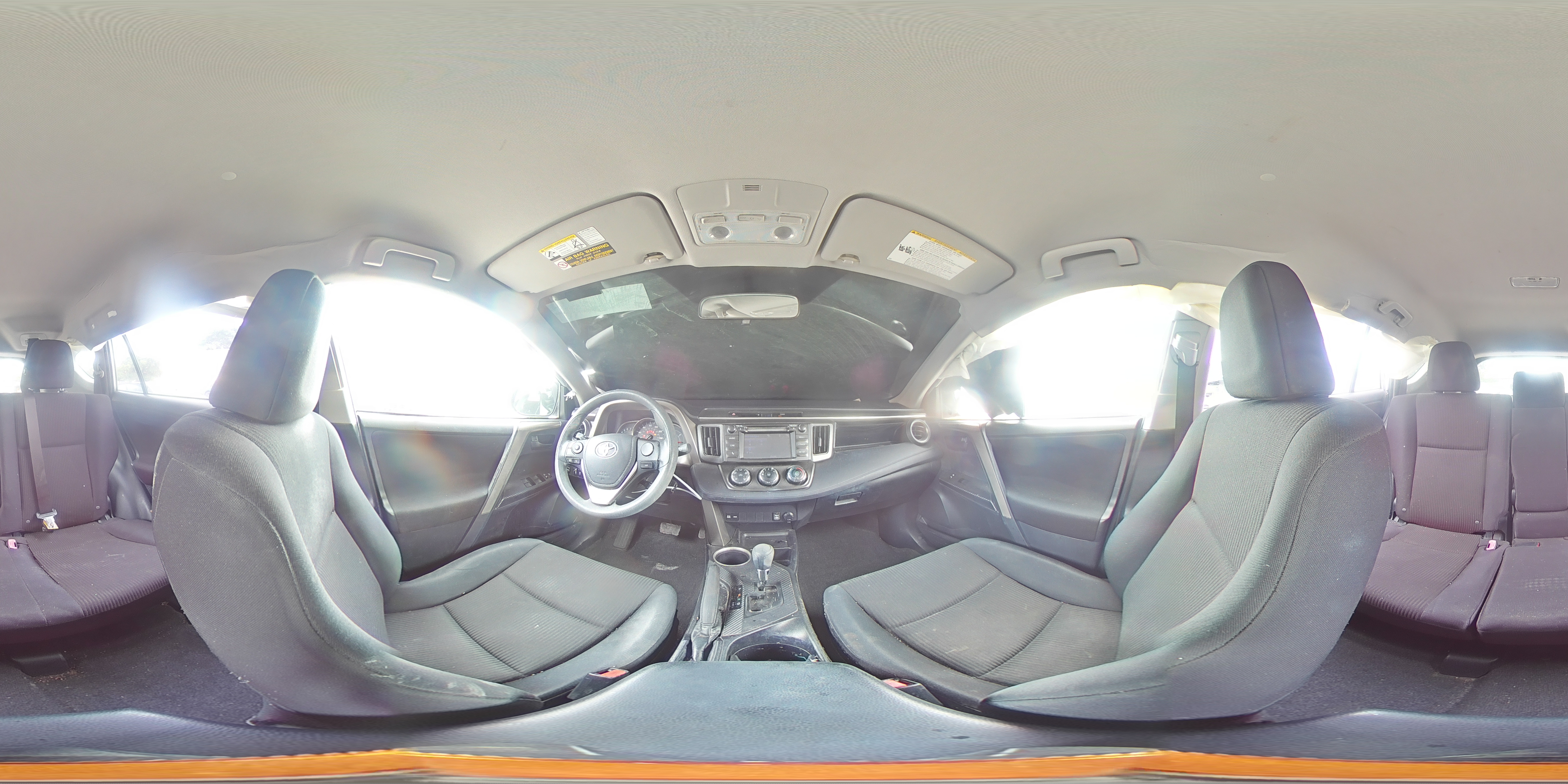2015 Toyota Rav4 Le Silver vin: JTMZFREV4FJ054502
