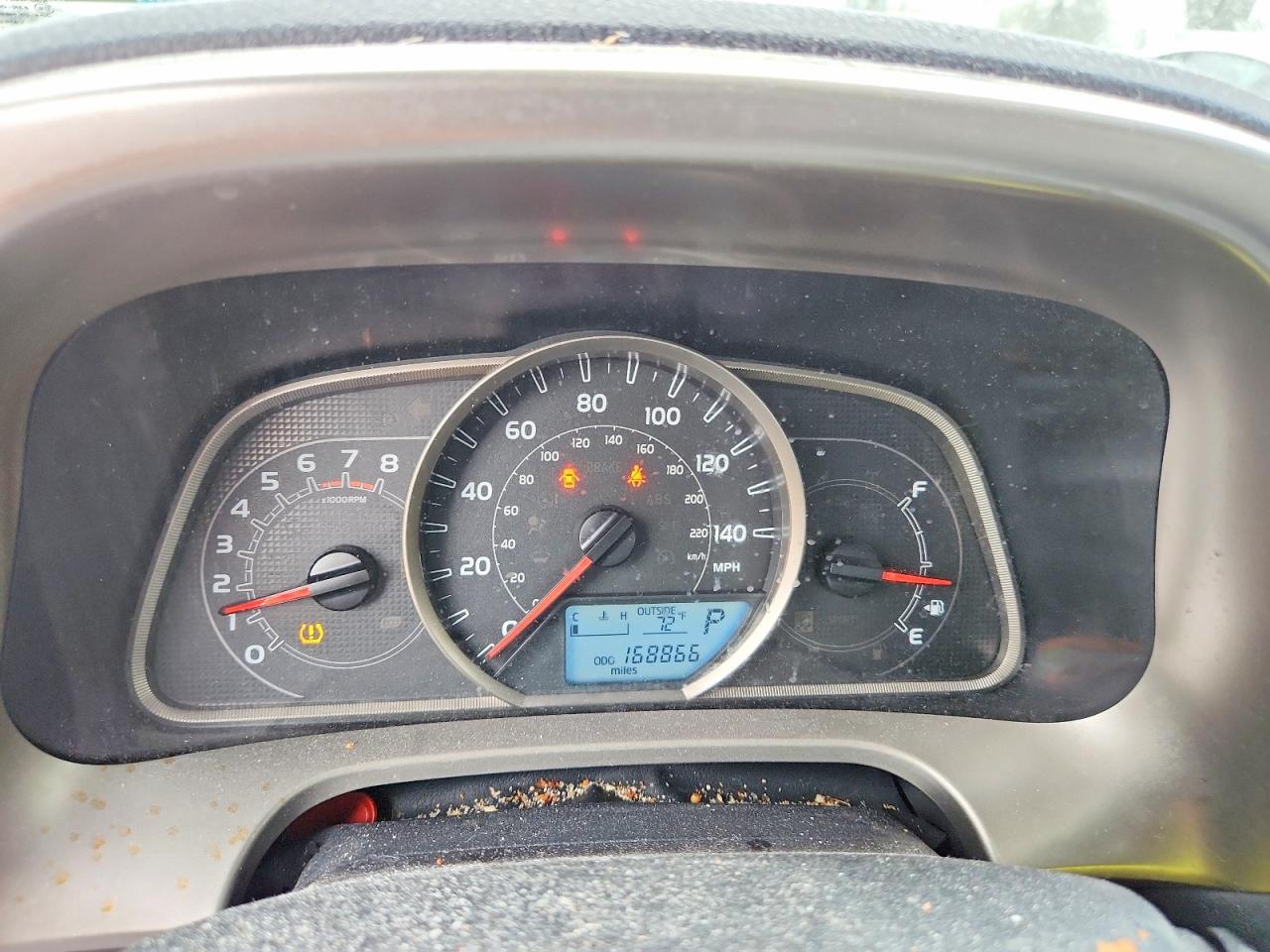 2014 Toyota Rav4 Le Silver vin: JTMZFREV5EJ004626