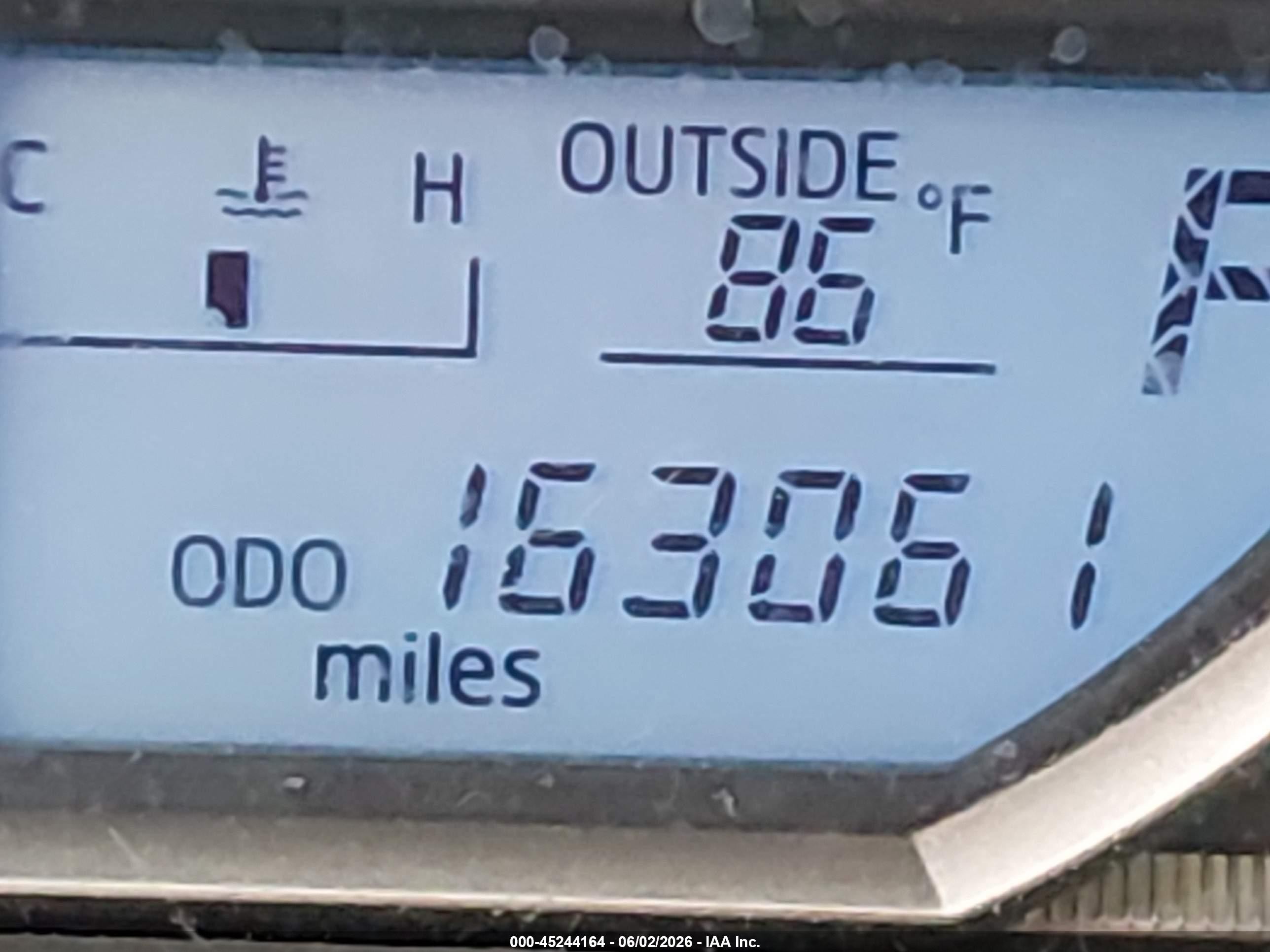 2014 Toyota Rav4 Le Silver vin: JTMZFREV5EJ009079