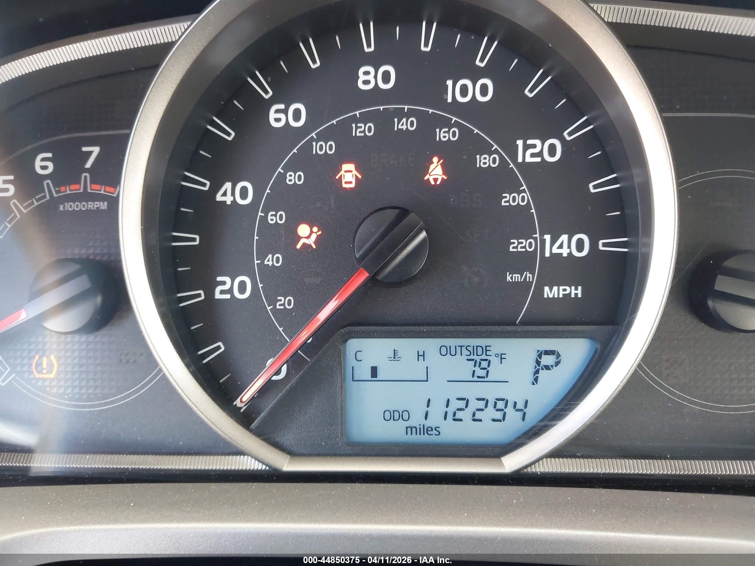 2014 Toyota Rav4 Le Серый vin: JTMZFREV5EJ016310