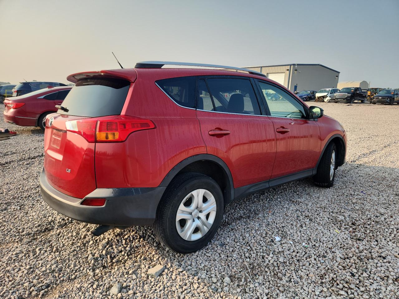 2014 Toyota Rav4 Le Red vin: JTMZFREV5EJ017389