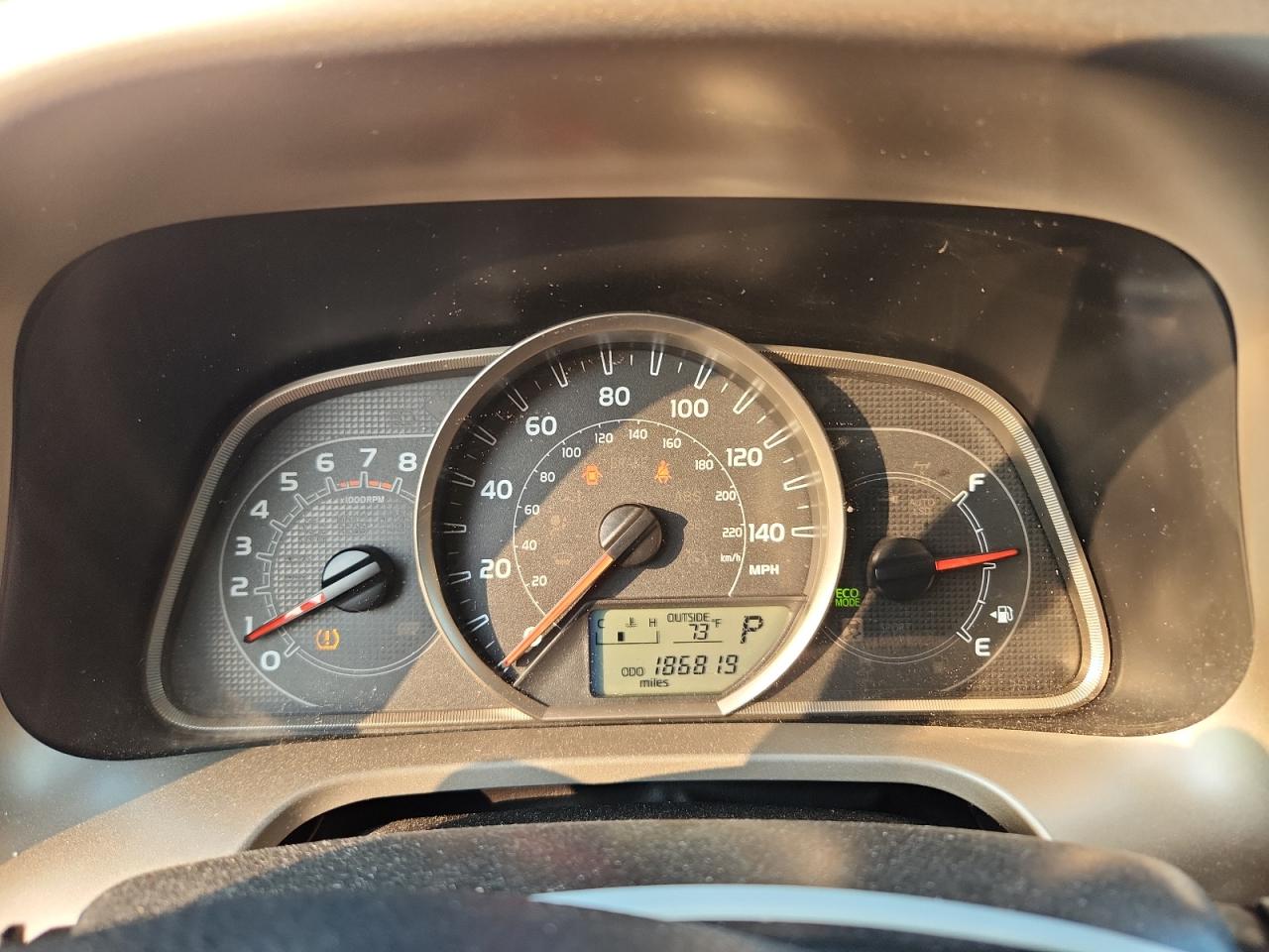 2014 Toyota Rav4 Le Red vin: JTMZFREV5EJ017389