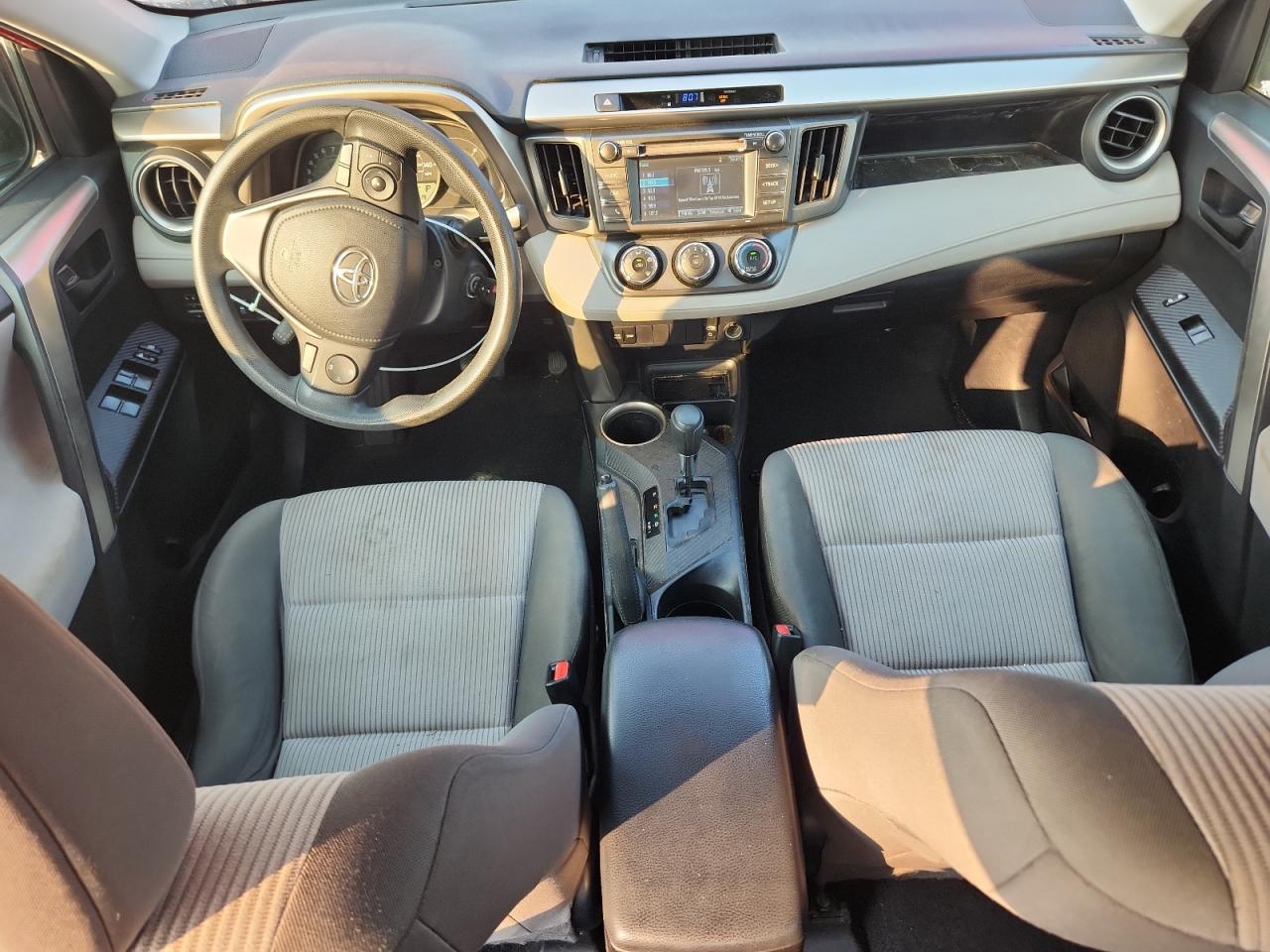 2014 Toyota Rav4 Le Red vin: JTMZFREV5EJ017389