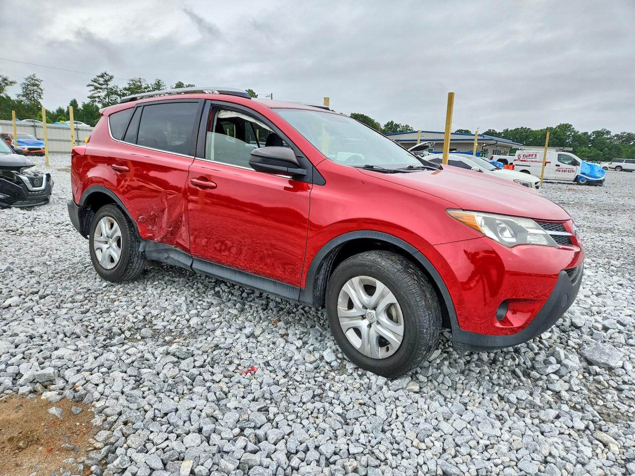2015 Toyota Rav4 Le Red vin: JTMZFREV5FD073641