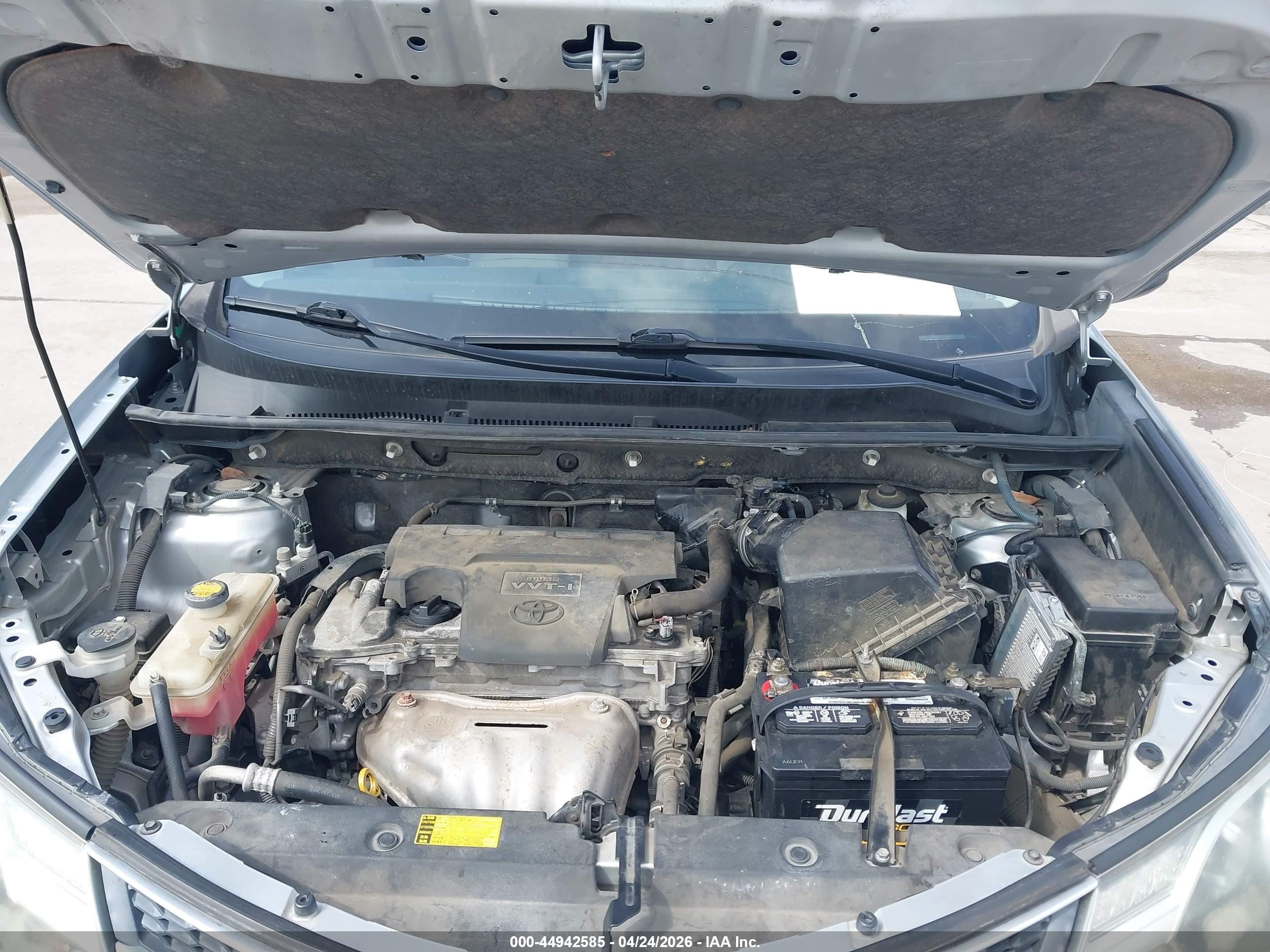 2013 Toyota Rav4 Le Серебряный vin: JTMZFREV6DD001246