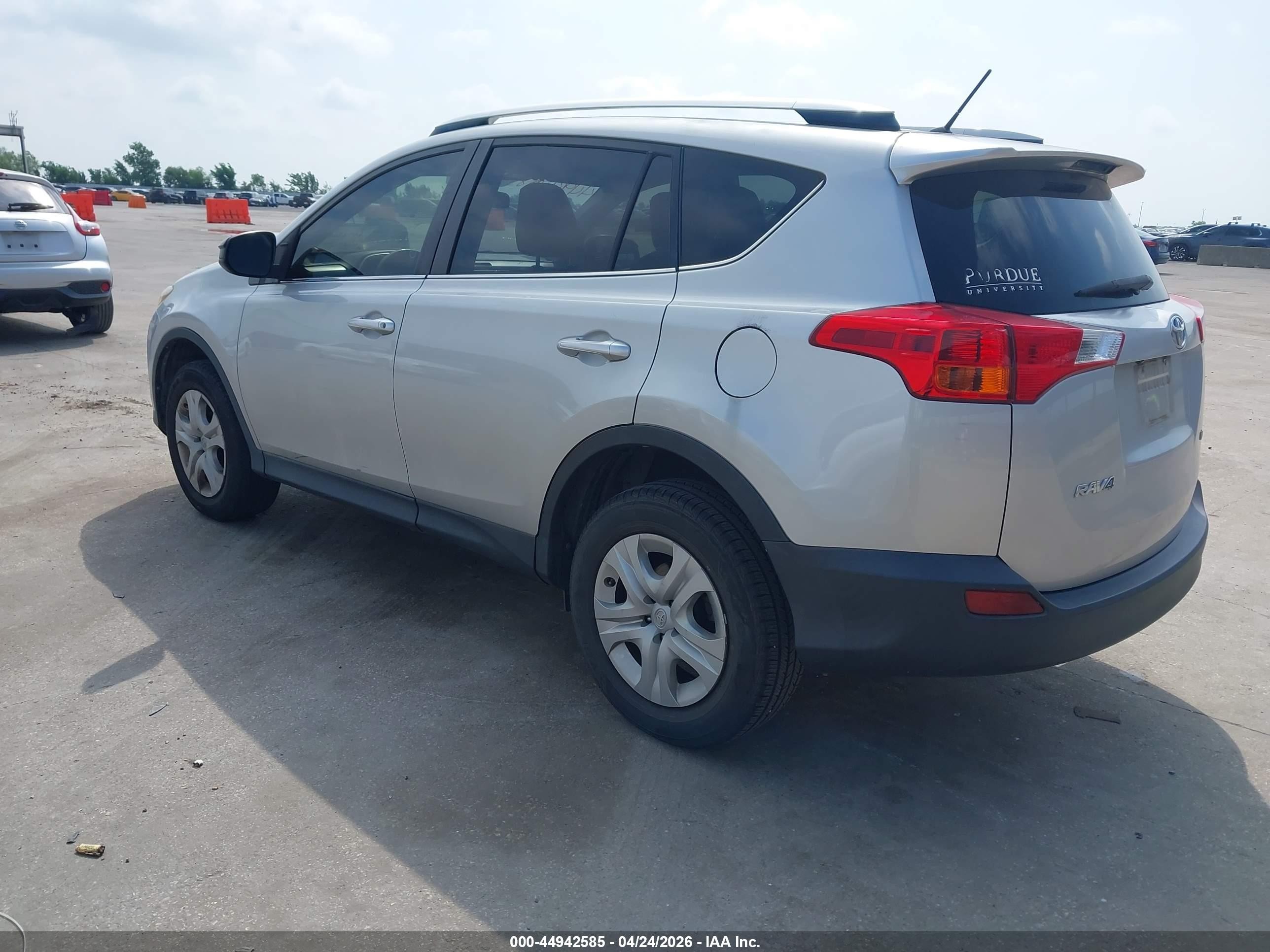 2013 Toyota Rav4 Le Серебряный vin: JTMZFREV6DD001246