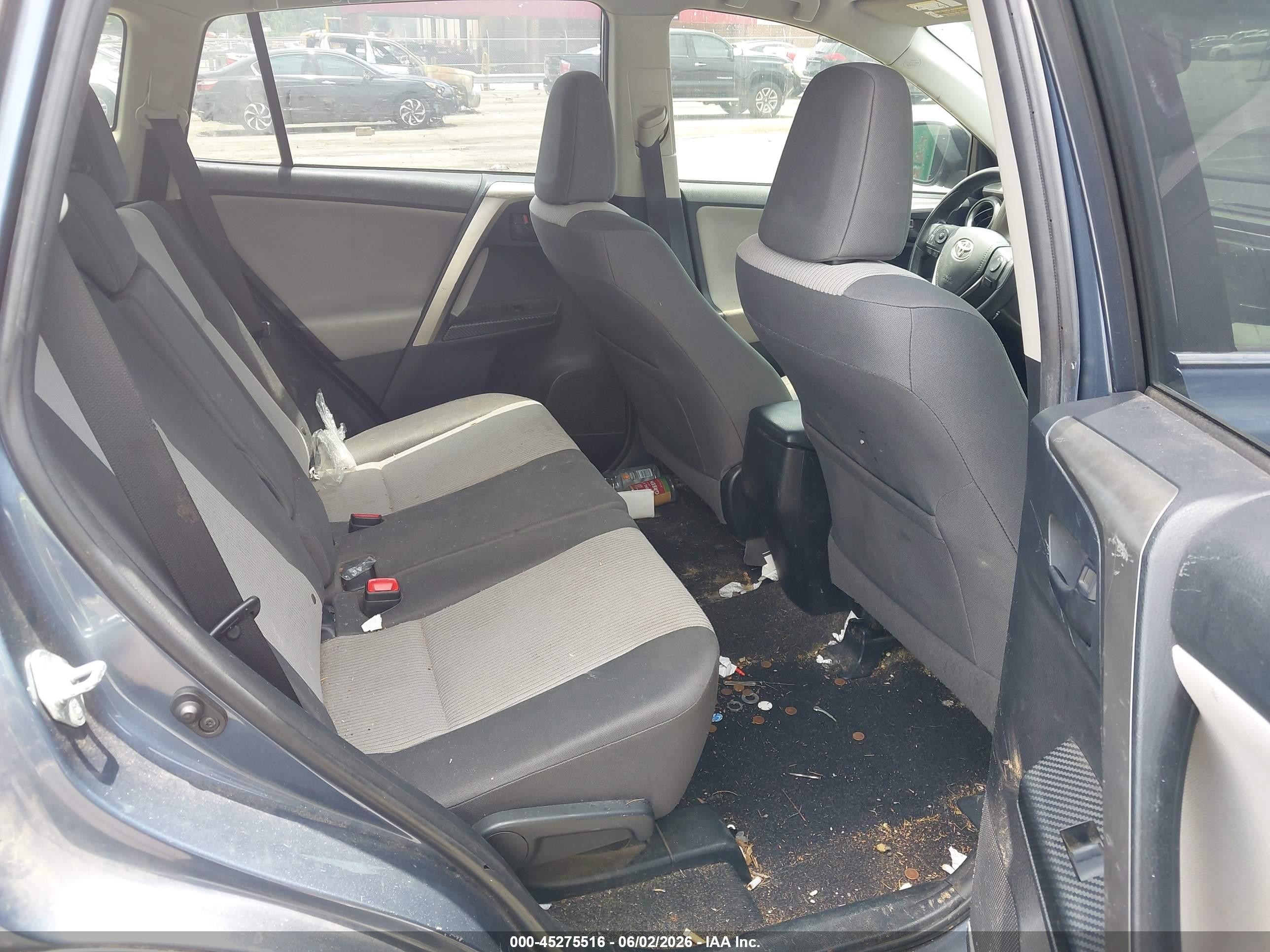 2014 Toyota Rav4 Le Blue vin: JTMZFREV6ED035348
