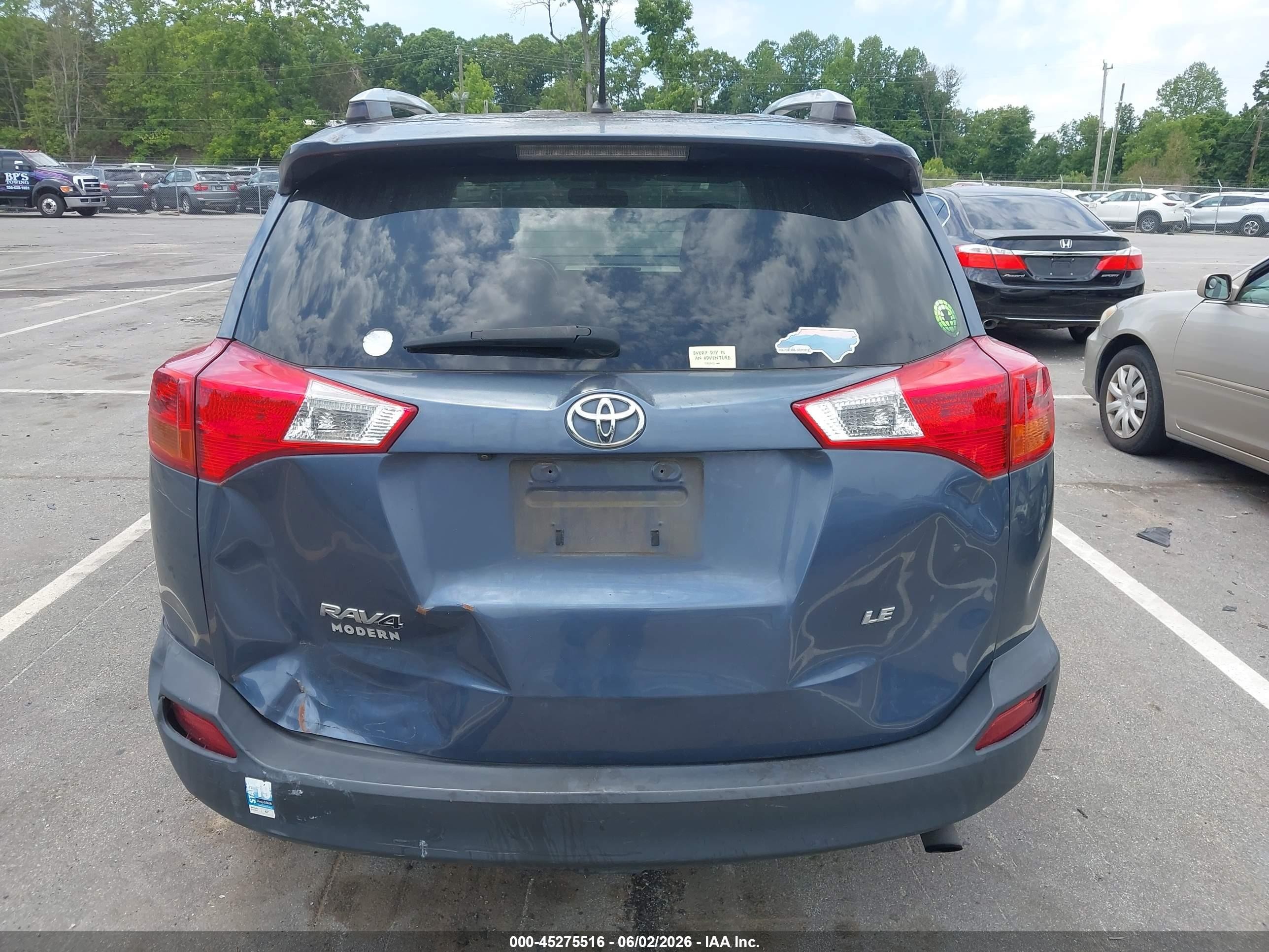 2014 Toyota Rav4 Le Blue vin: JTMZFREV6ED035348