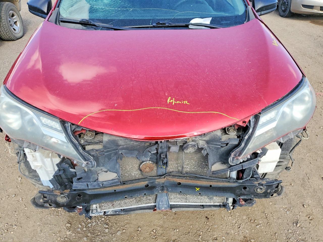 2014 Toyota Rav4 Le Red vin: JTMZFREV6EJ002416