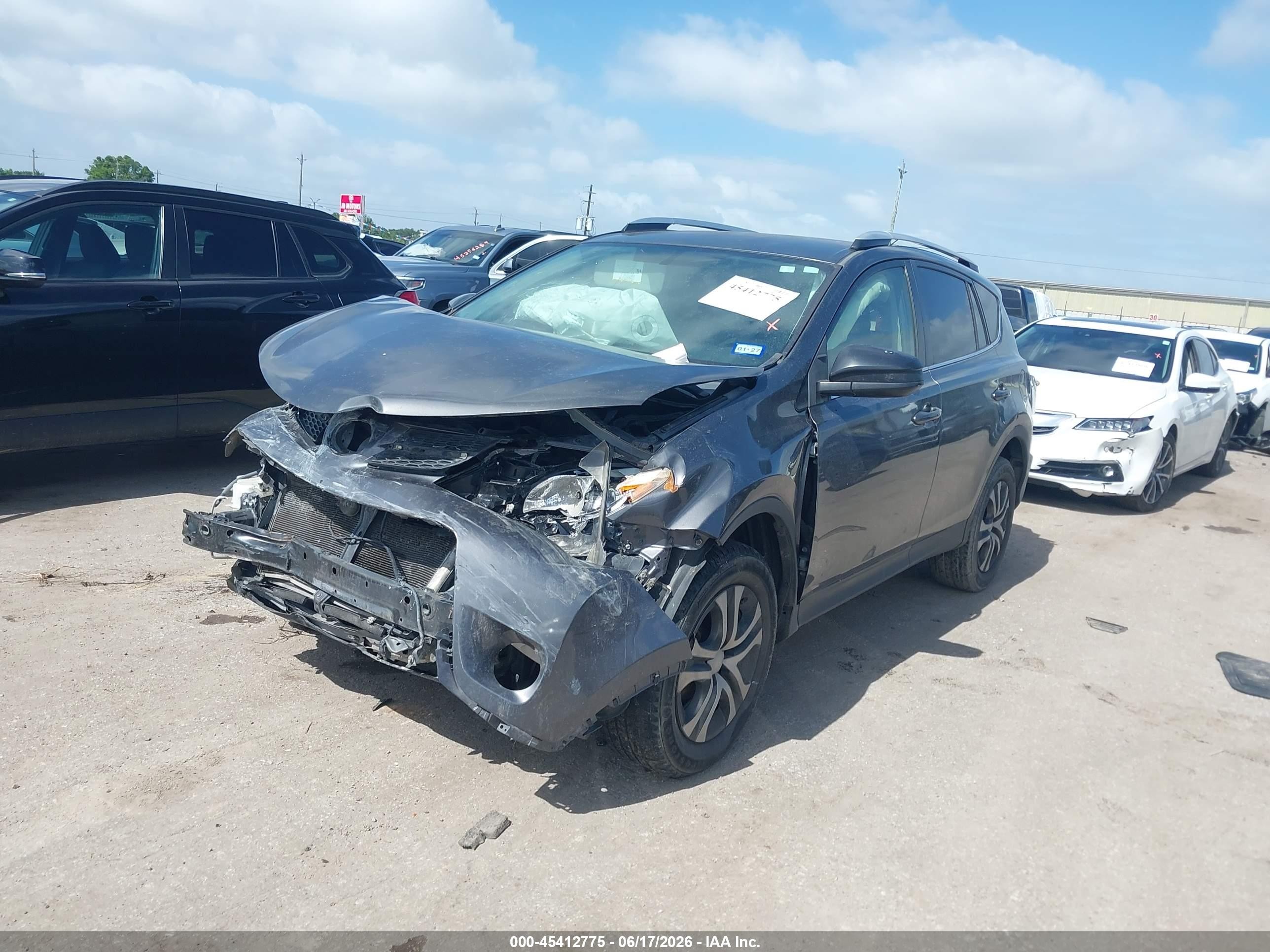 2014 Toyota Rav4 Le Gray vin: JTMZFREV6EJ008748