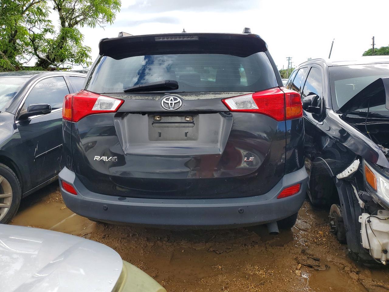 2014 Toyota Rav4 Le Black vin: JTMZFREV6EJ010788